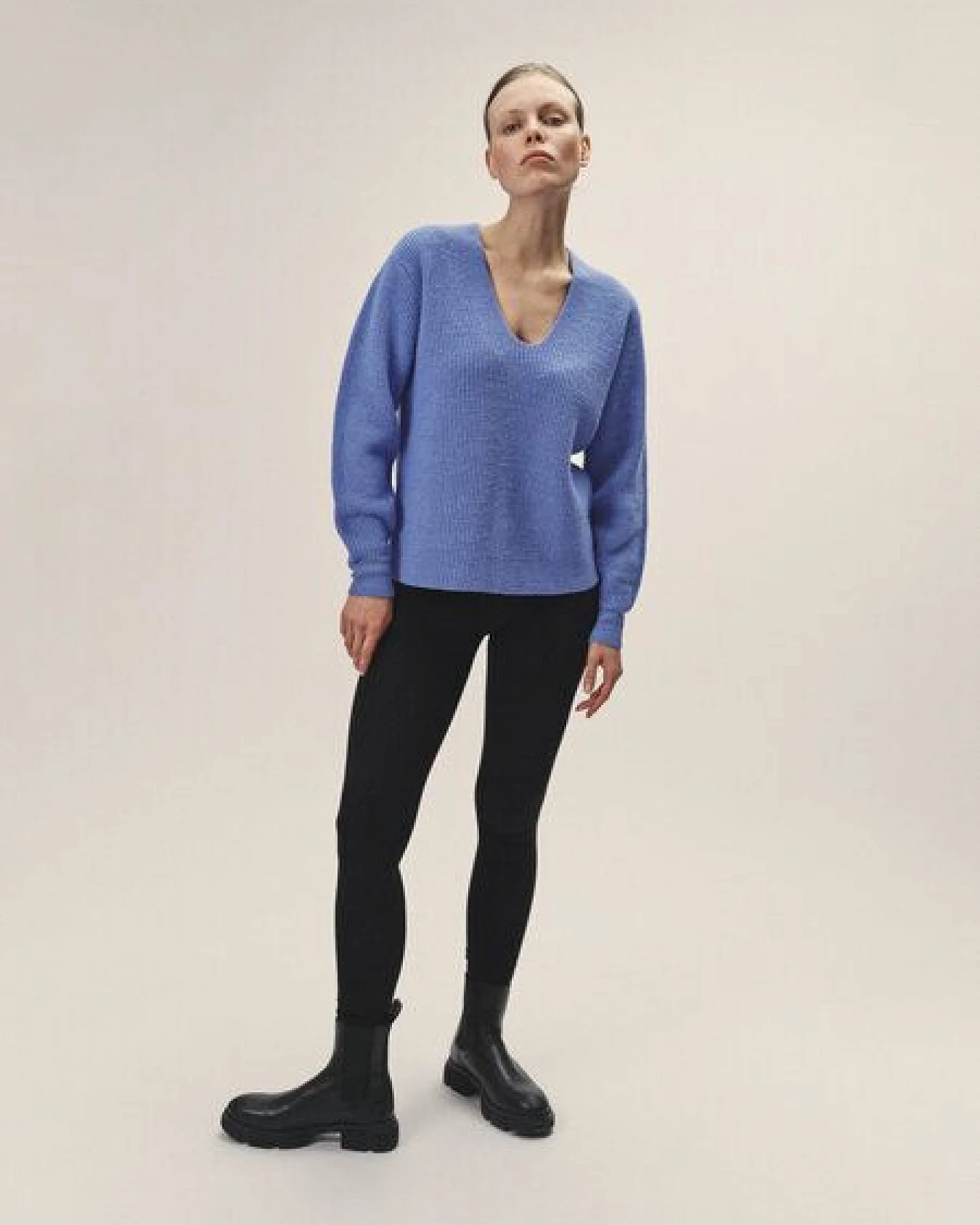 WOTE Strick Pullover aus nachhaltiger Merino Wolle – Ansicht 2