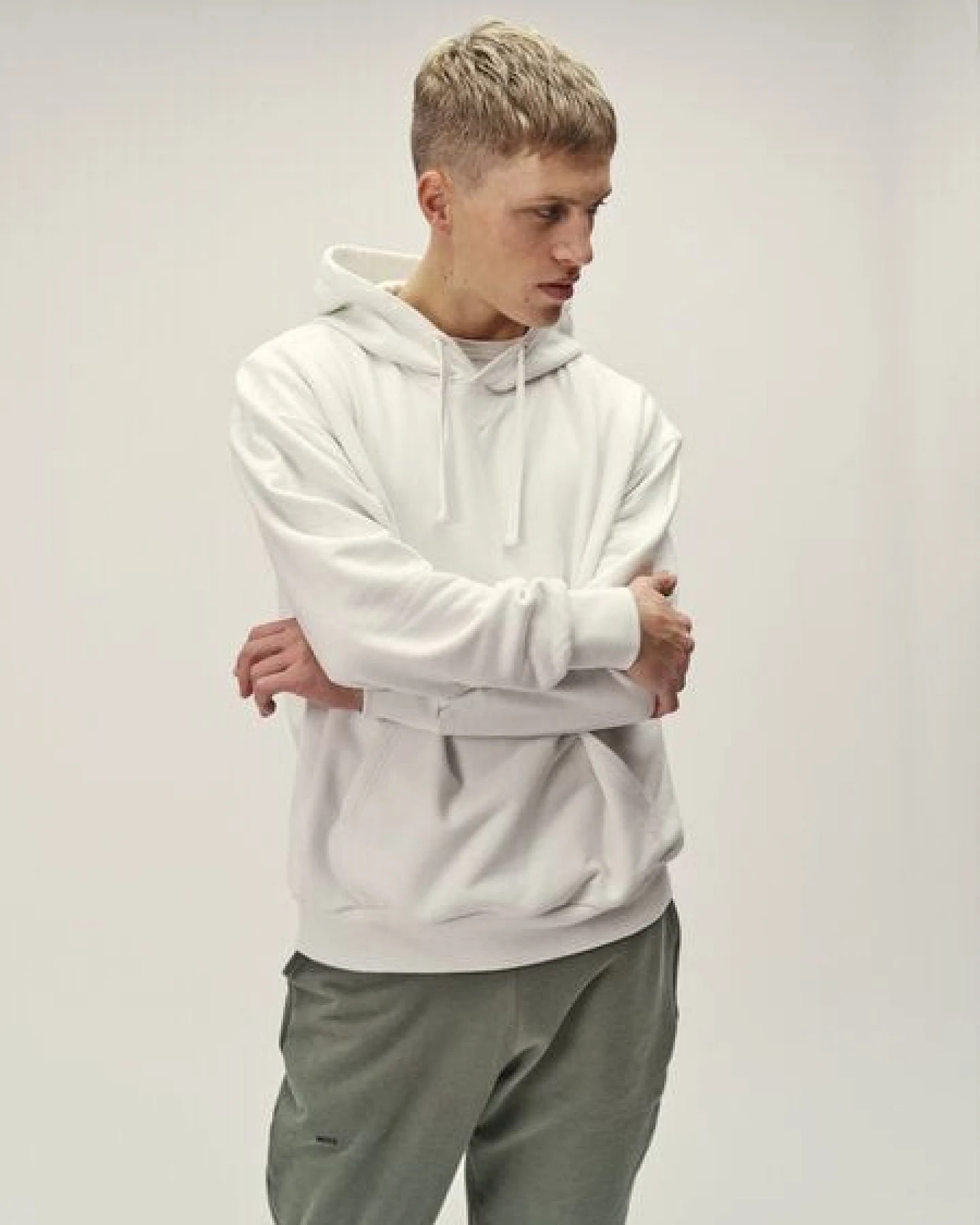 WOTE Oversized Hoodie Sweatshirt aus Bio-Baumwolle – Ansicht 3
