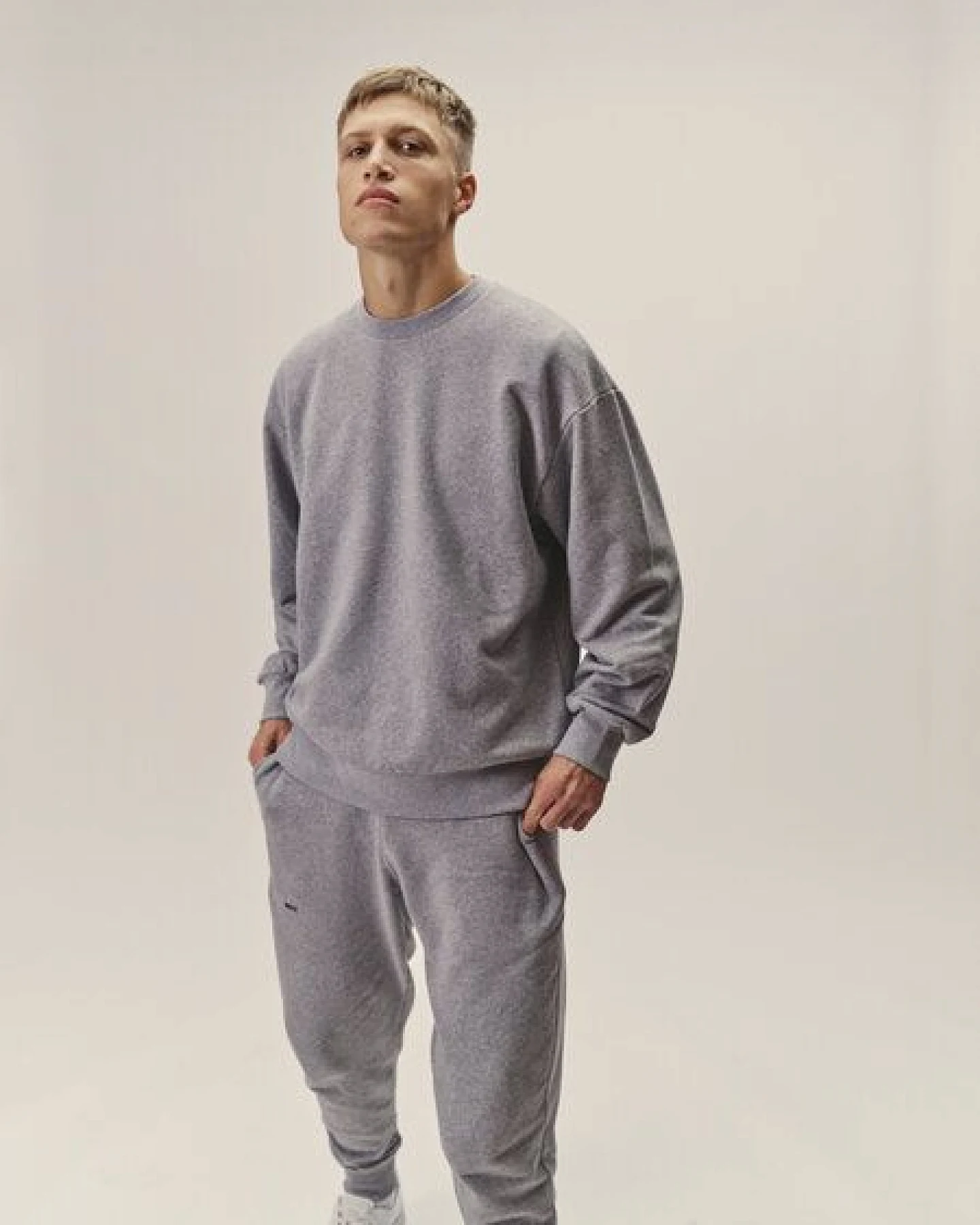 WOTE Sweatpants aus Bio-Baumwolle – Ansicht 2