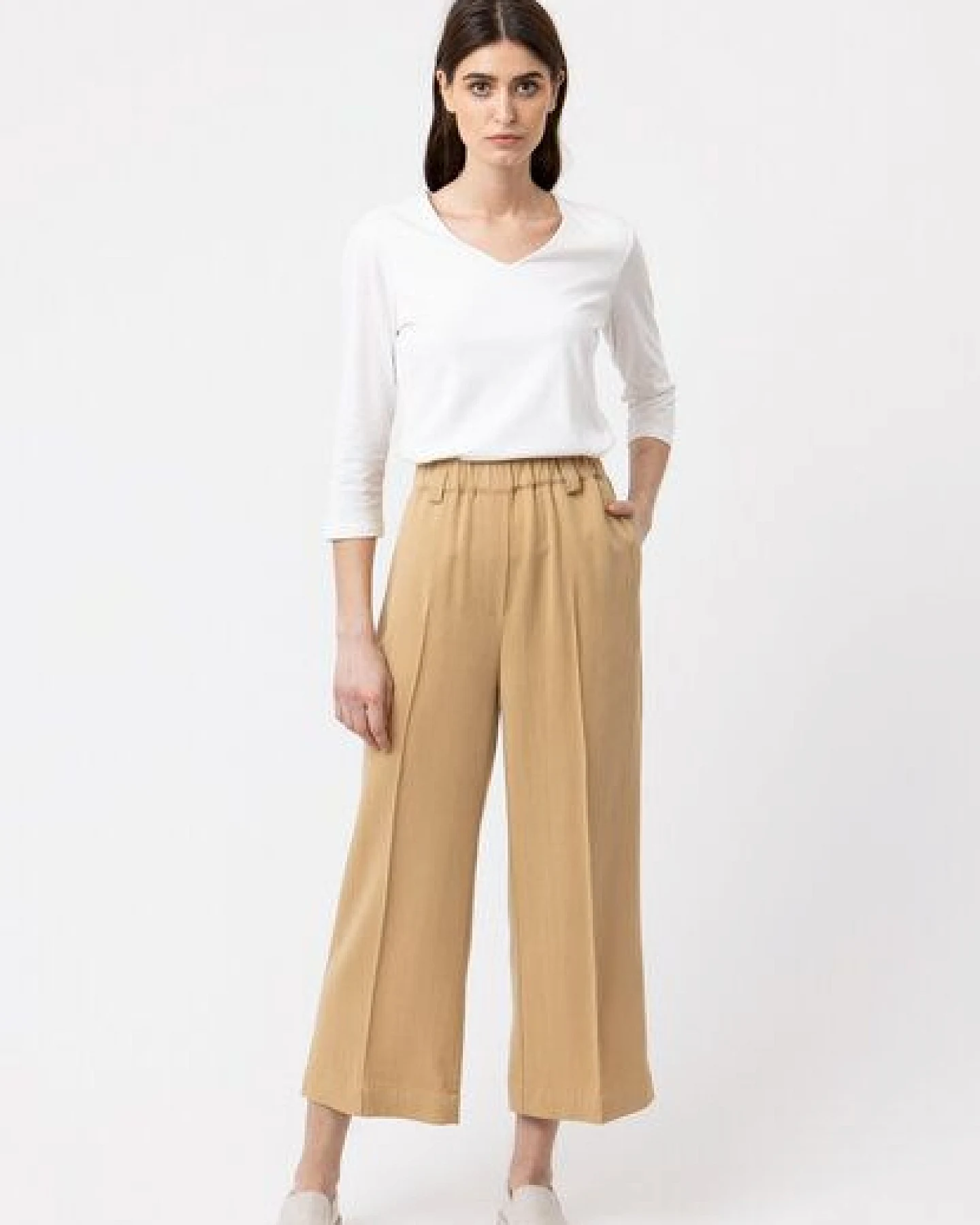 LANA Organic V-Neck Shirt für Damen, 3/4 Arm - Modell Mara – Ansicht 2