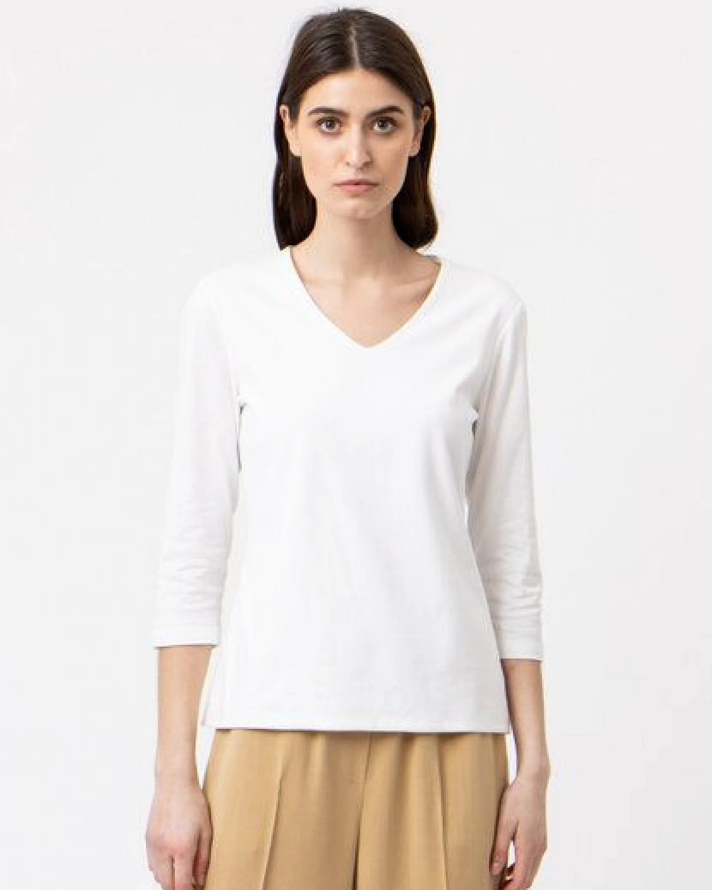 LANA Organic V-Neck Shirt für Damen, 3/4 Arm - Modell Mara – Ansicht 3
