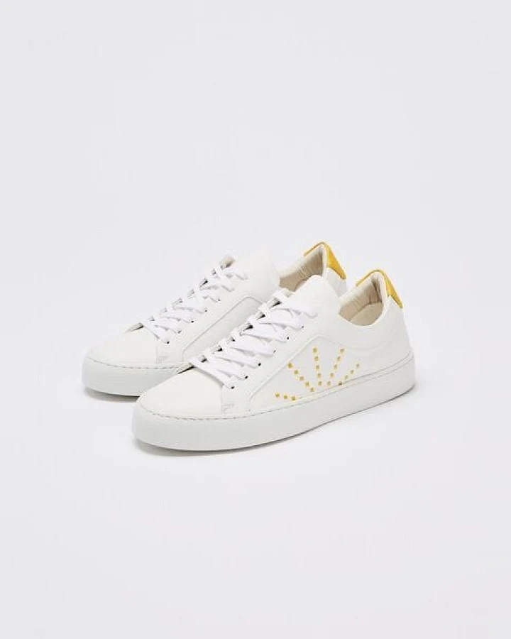 NINE TO FIVE #gràcia - minimalistischer Allround-Sneaker aus leichter Microfaser