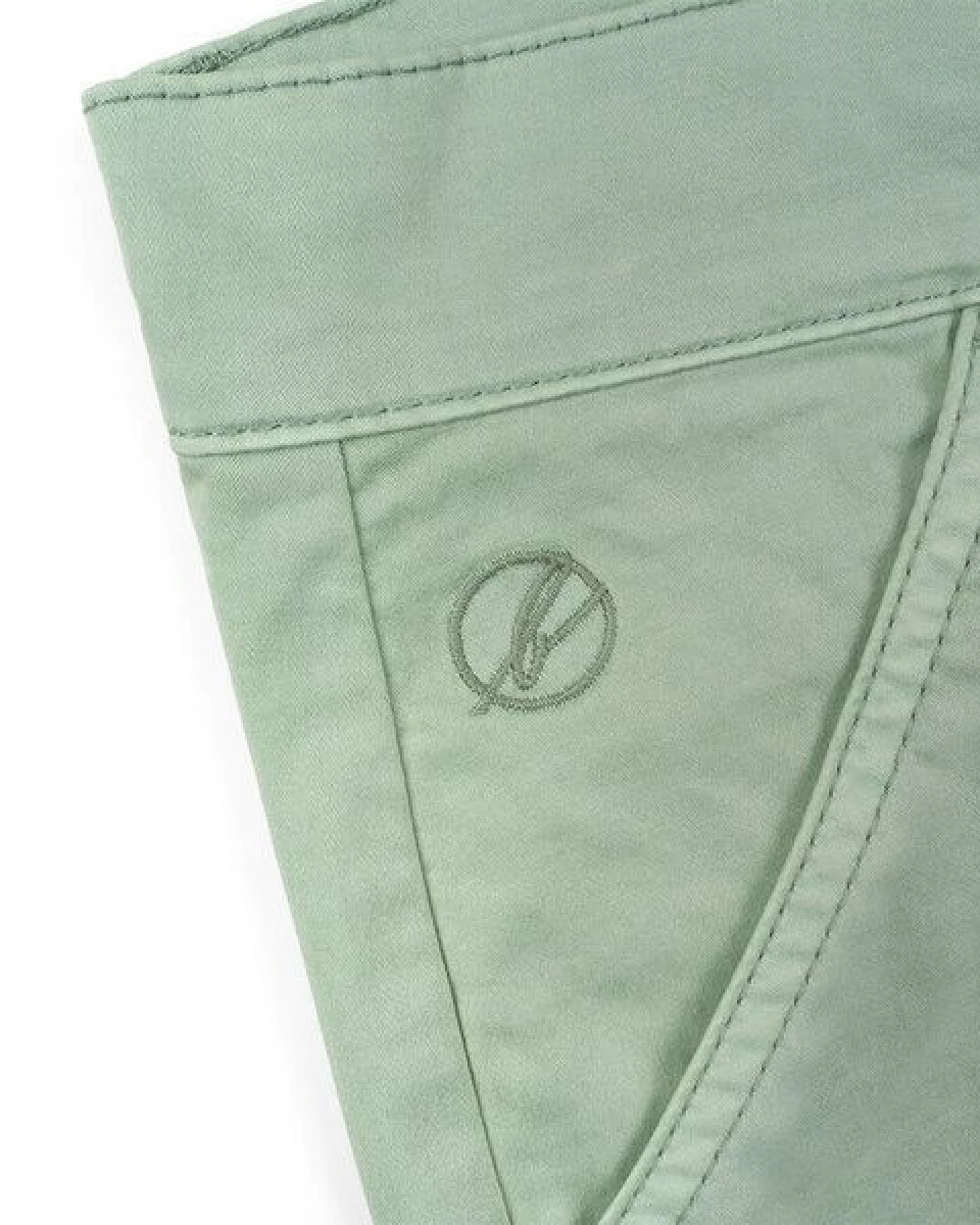 bleed Chino Shorts ECOMICRO aus Bio-Baumwolle – Ansicht 4