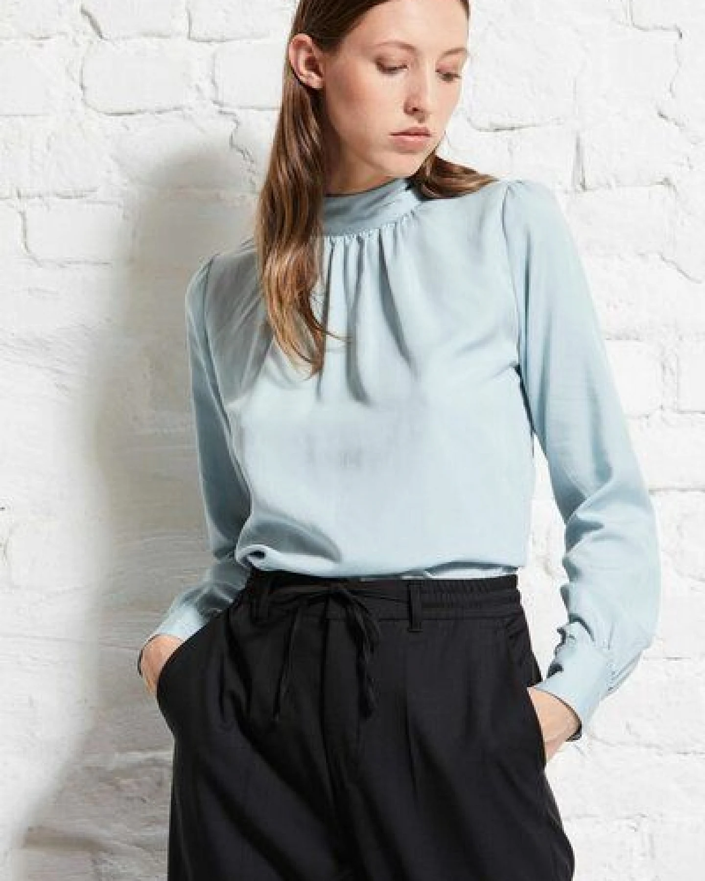 Wunderwerk Damenbluse aus Tencel "TENCEL turtleneck blouse" – Ansicht 2