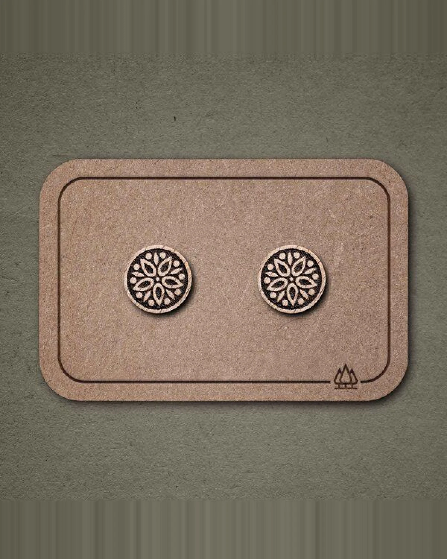 feinformart Ohrstecker / Ohrring aus Holz "Mandala1" 9mm – Ansicht 2