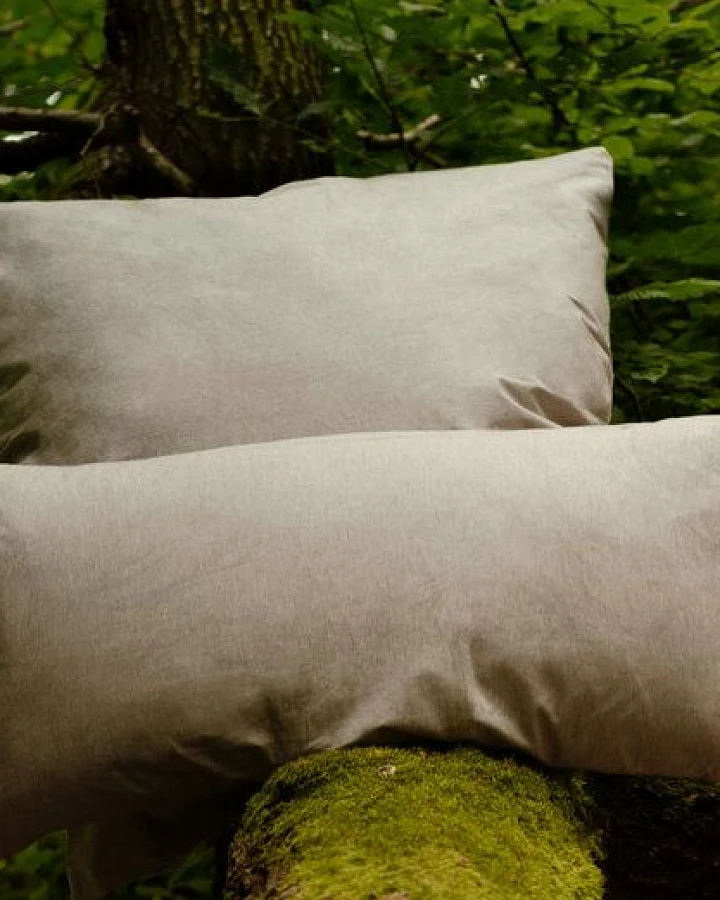 noca Terra, klimapositiver Kissenbezug aus 100% Bio-Baumwolle, Braun Melange