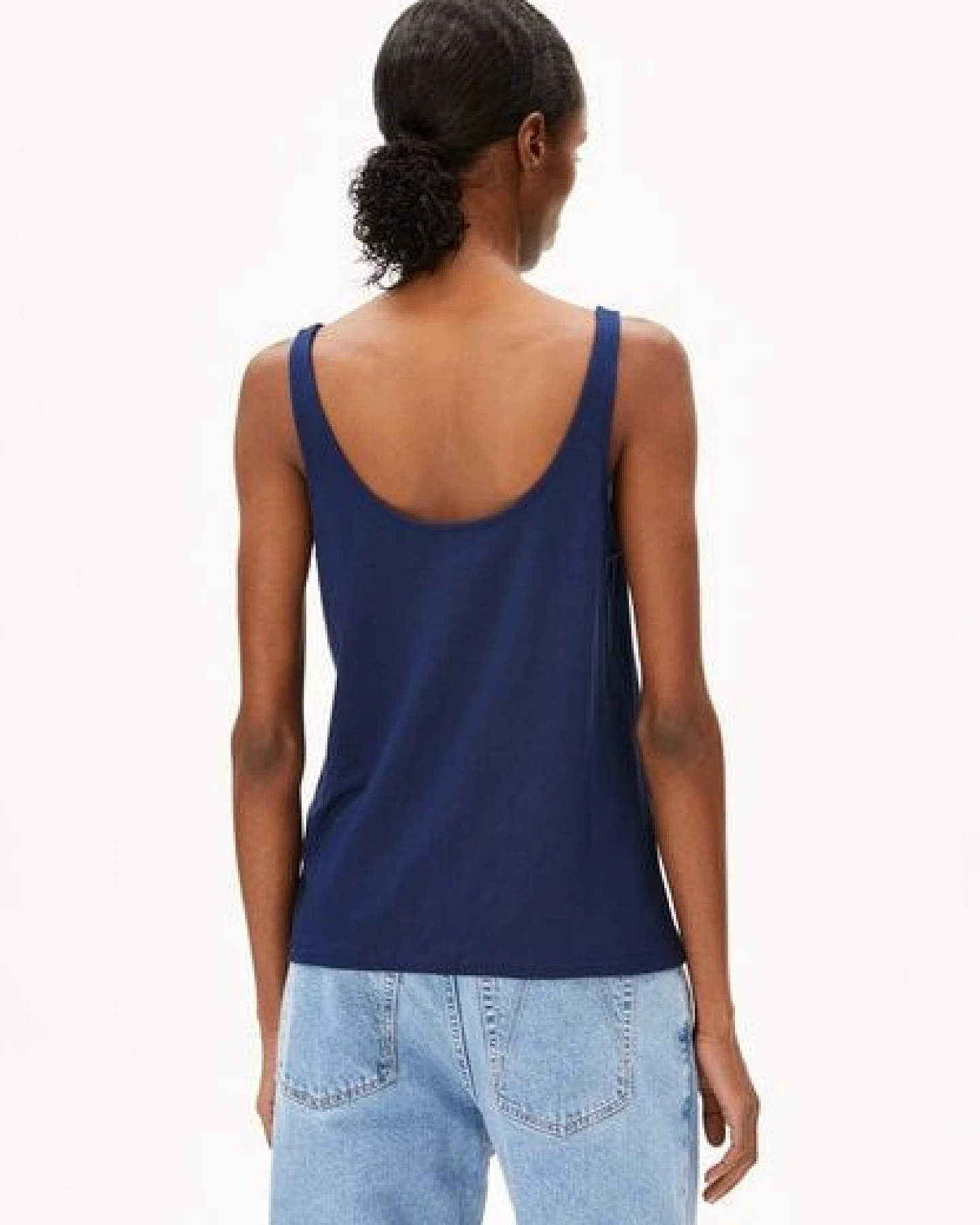 ARMEDANGELS ASHRAANI SOLID Damen Top aus LENZING ECOVERO Viskose Mix – Ansicht 2