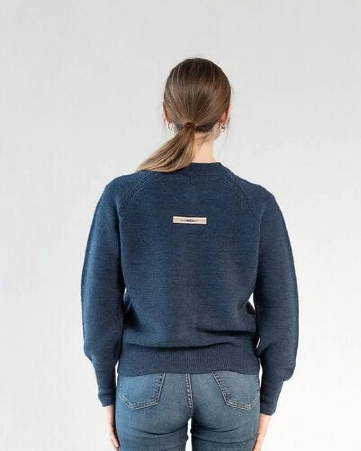Grenz/gang Strick Cardigan ELEONORA_ Zero Waste aus Schurwolle (kbT) – Ansicht 4