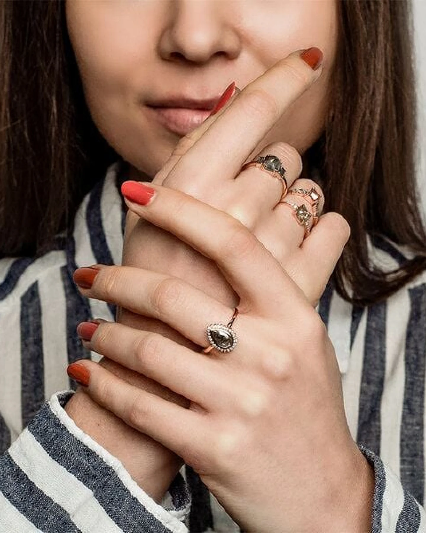 Eppi Außergewöhnlicher Ring mit Salt and Pepper Diamant Korey – Ansicht 2