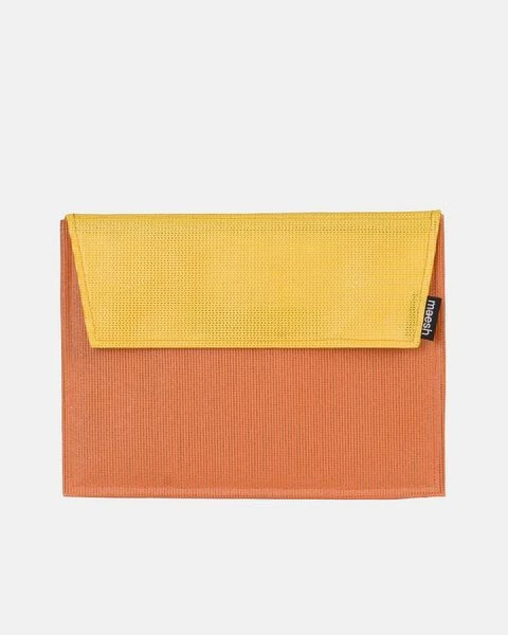 maesh IPad Tasche