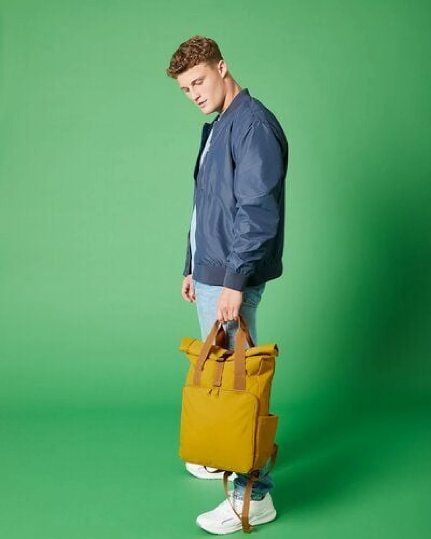 BagBase Recycled Twin Handle Roll-Top Backpack Rucksack und Handtasche in einem – Ansicht 3