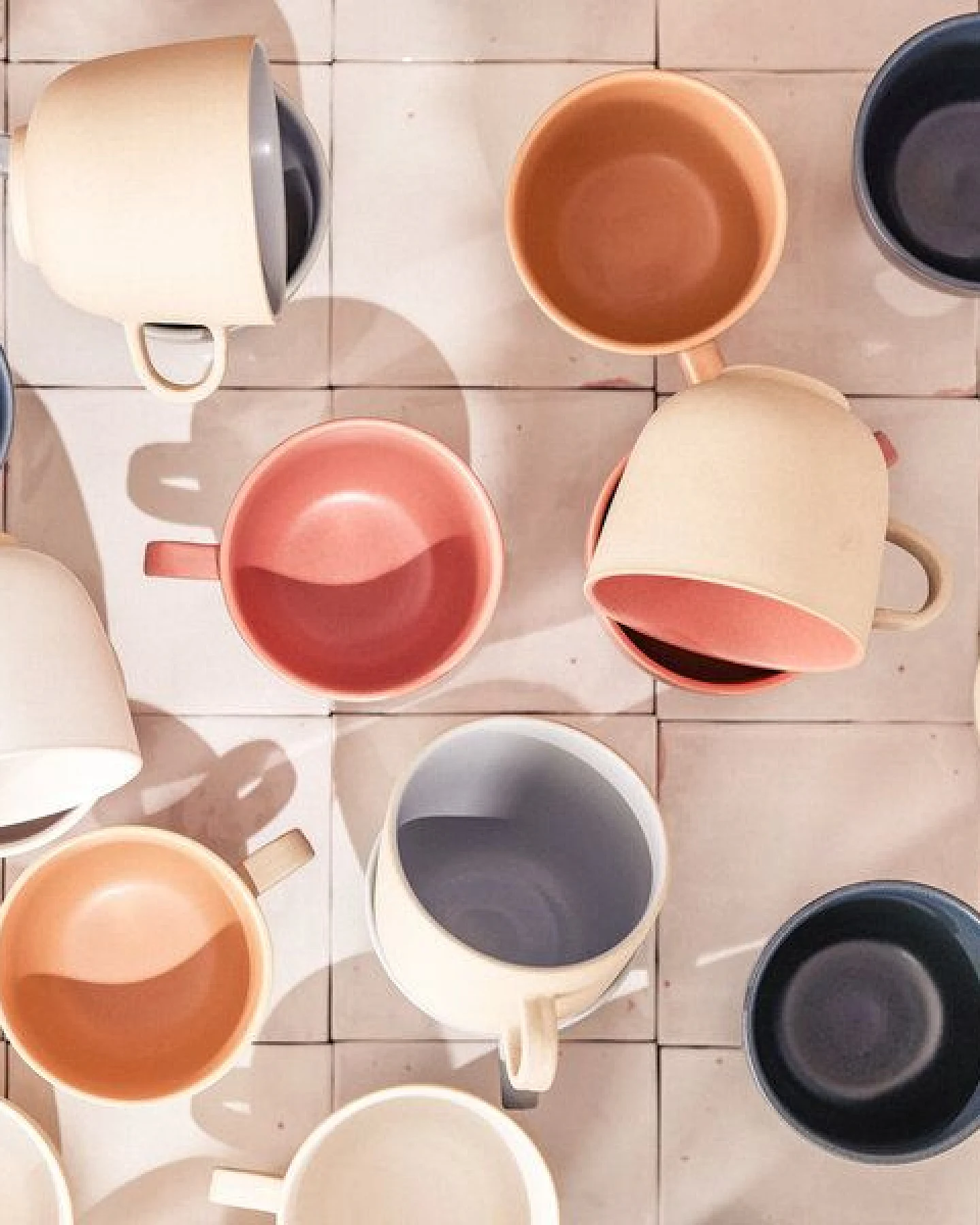 onomao Handgemachte Große Tasse aus Steinzeug – Ansicht 3