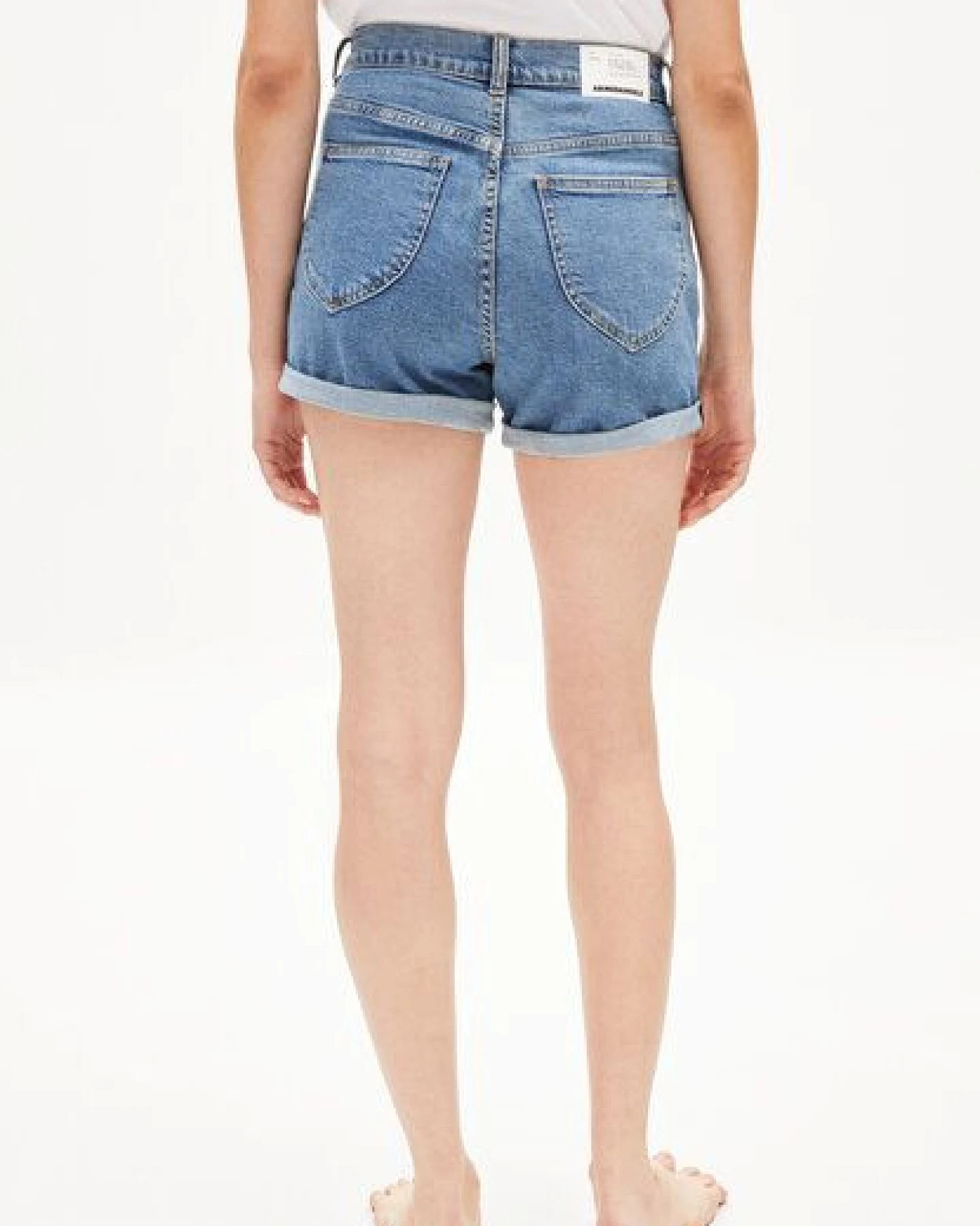 ARMEDANGELS SILVAA HEMP - Damen Jeans Shorts aus Bio-Baumwoll Mix – Ansicht 2