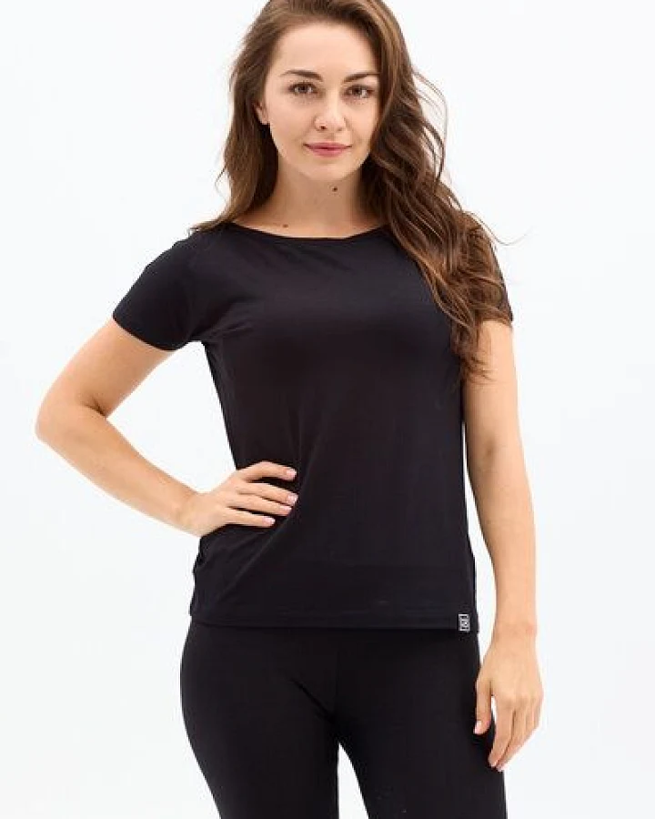 Bluse Fine – Viscose mit Elasthan – T-Shirt Rundhalsausschnitt – Schwarz oder farbenfrohes Print KOKOworld – Fair produziert in EU