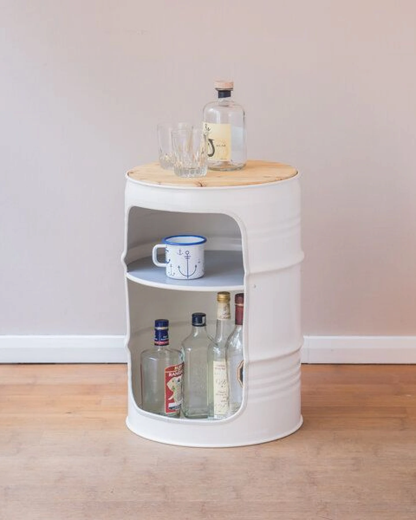 Lockengelöt Minibar aus einem kleinen Ölfass Hamburger Ölfass, made in Hamburg. – Ansicht 2