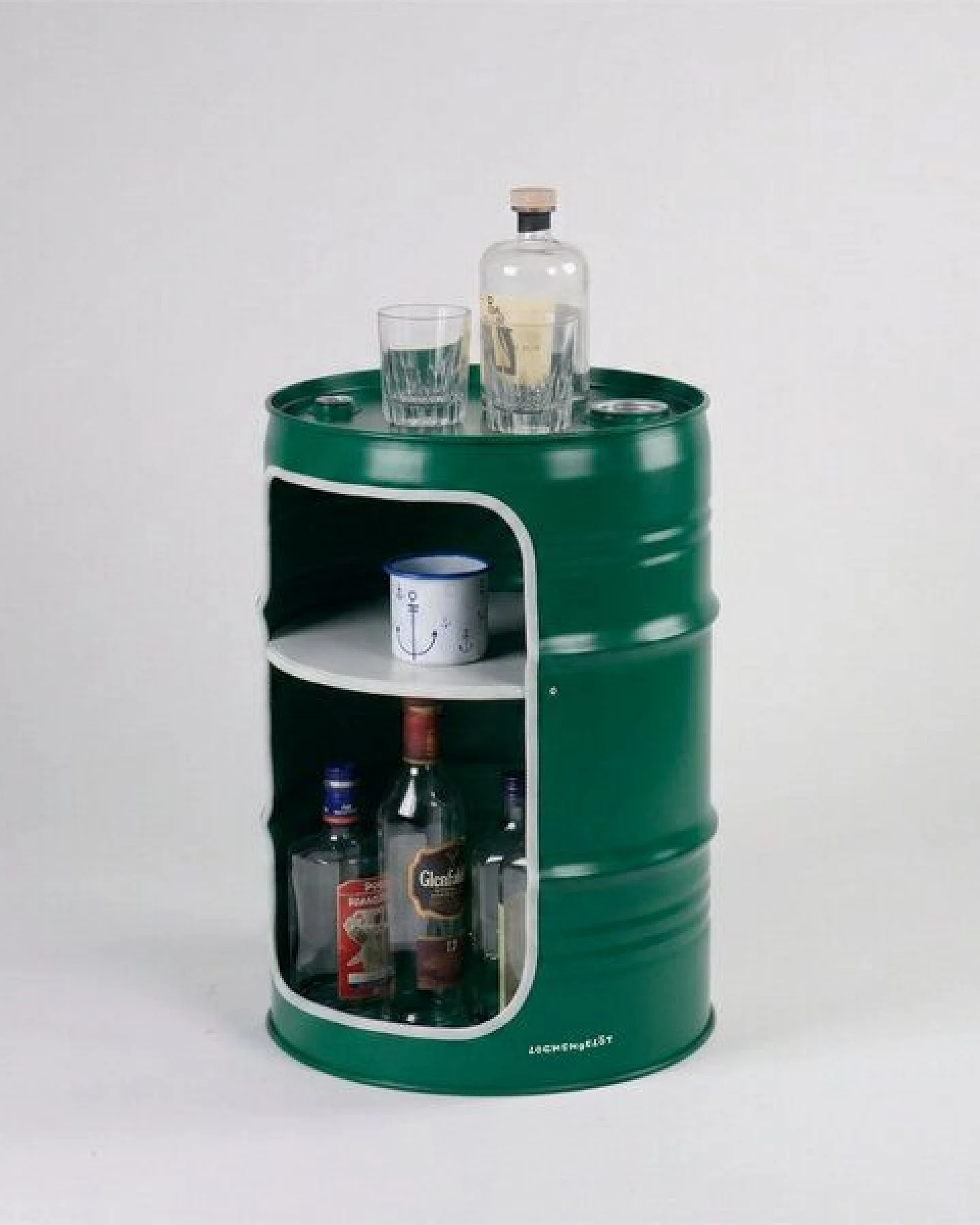 Lockengelöt Minibar aus einem kleinen Ölfass Hamburger Ölfass, made in Hamburg. – Ansicht 2
