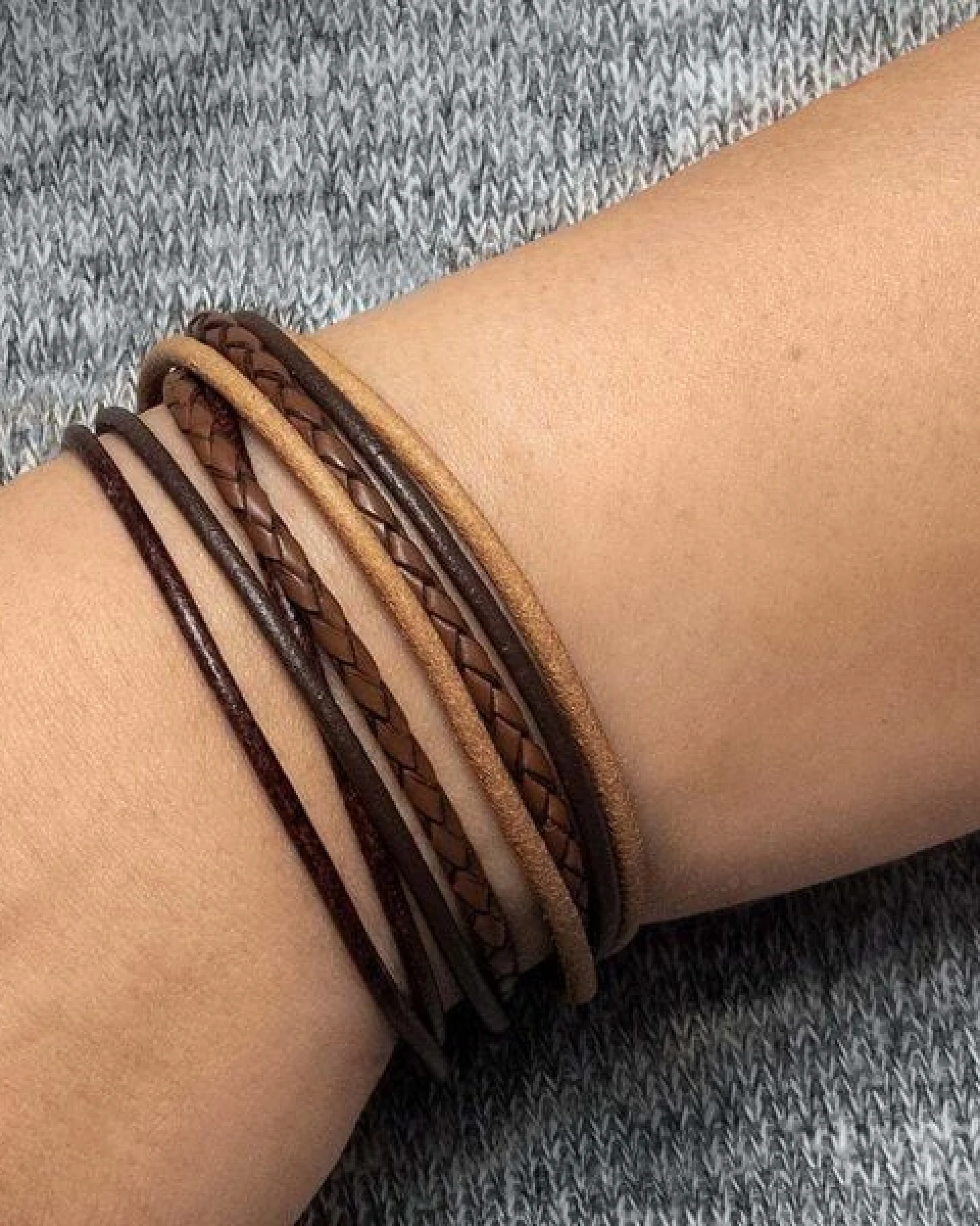 Simaru Echtleder- /Wickelarmband für Damen & Herren mit Magnetverschluss – Ansicht 4