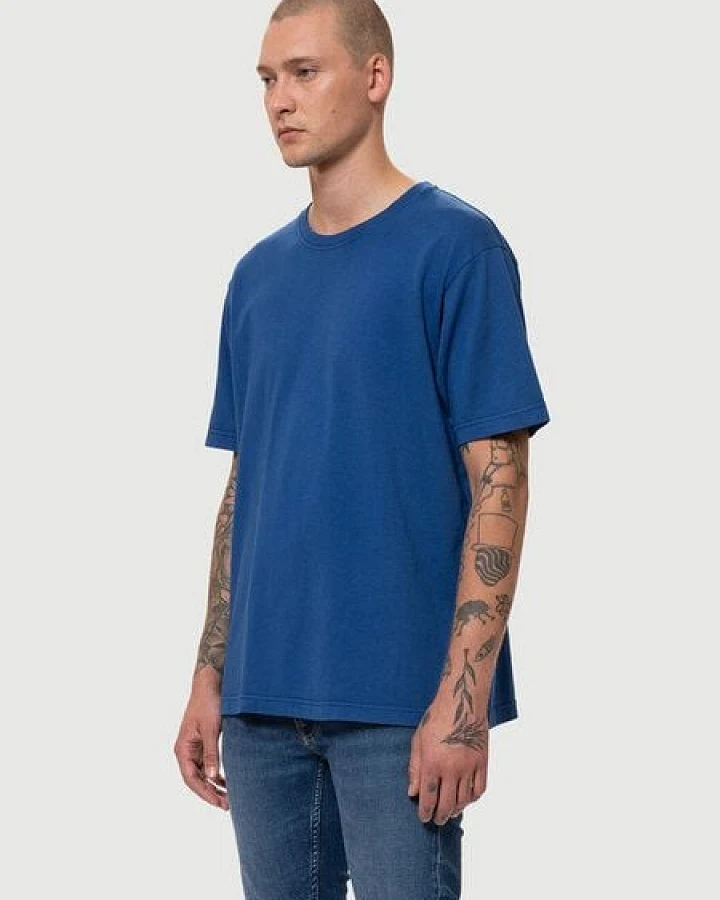 Blau