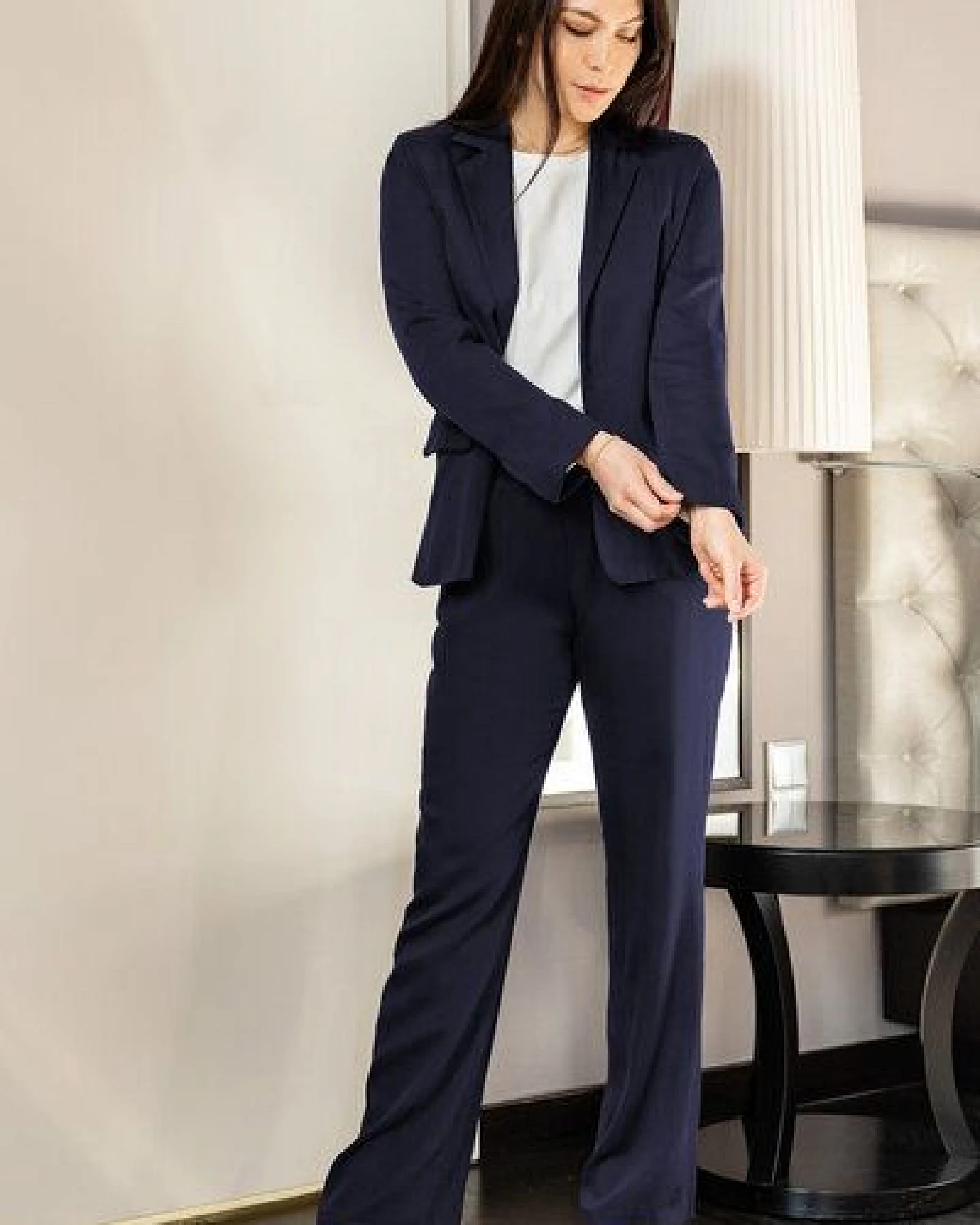 l'amour est bleu Gerade Bundfaltenhose aus Tencel – Ansicht 2