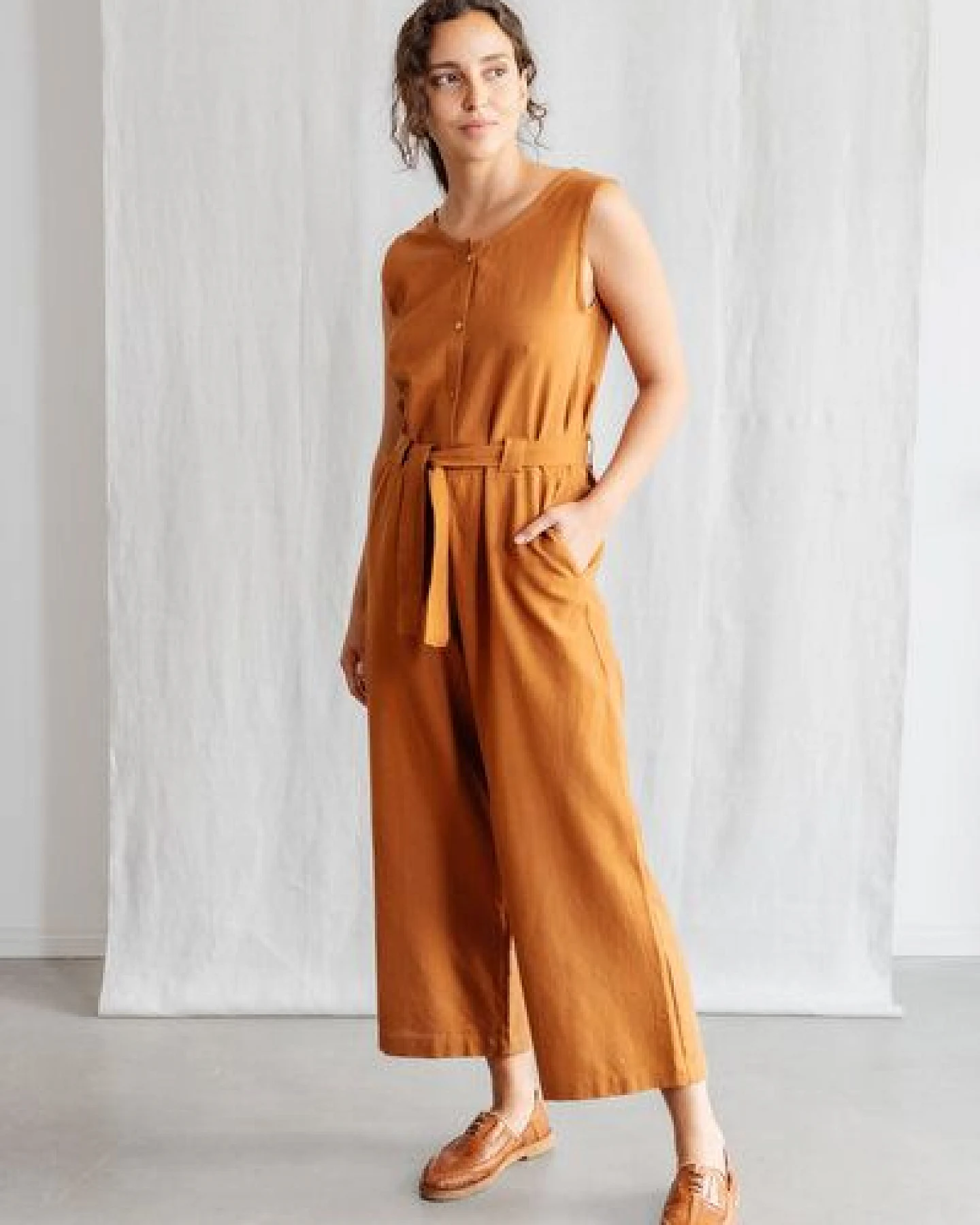 Jyoti - Fair Works Baumwoll Jumpsuit Daksha – Ansicht 2