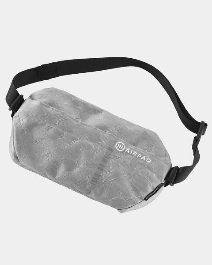 Airpaq Große Bauchtasche 'Hip bag' aus Autoschrott