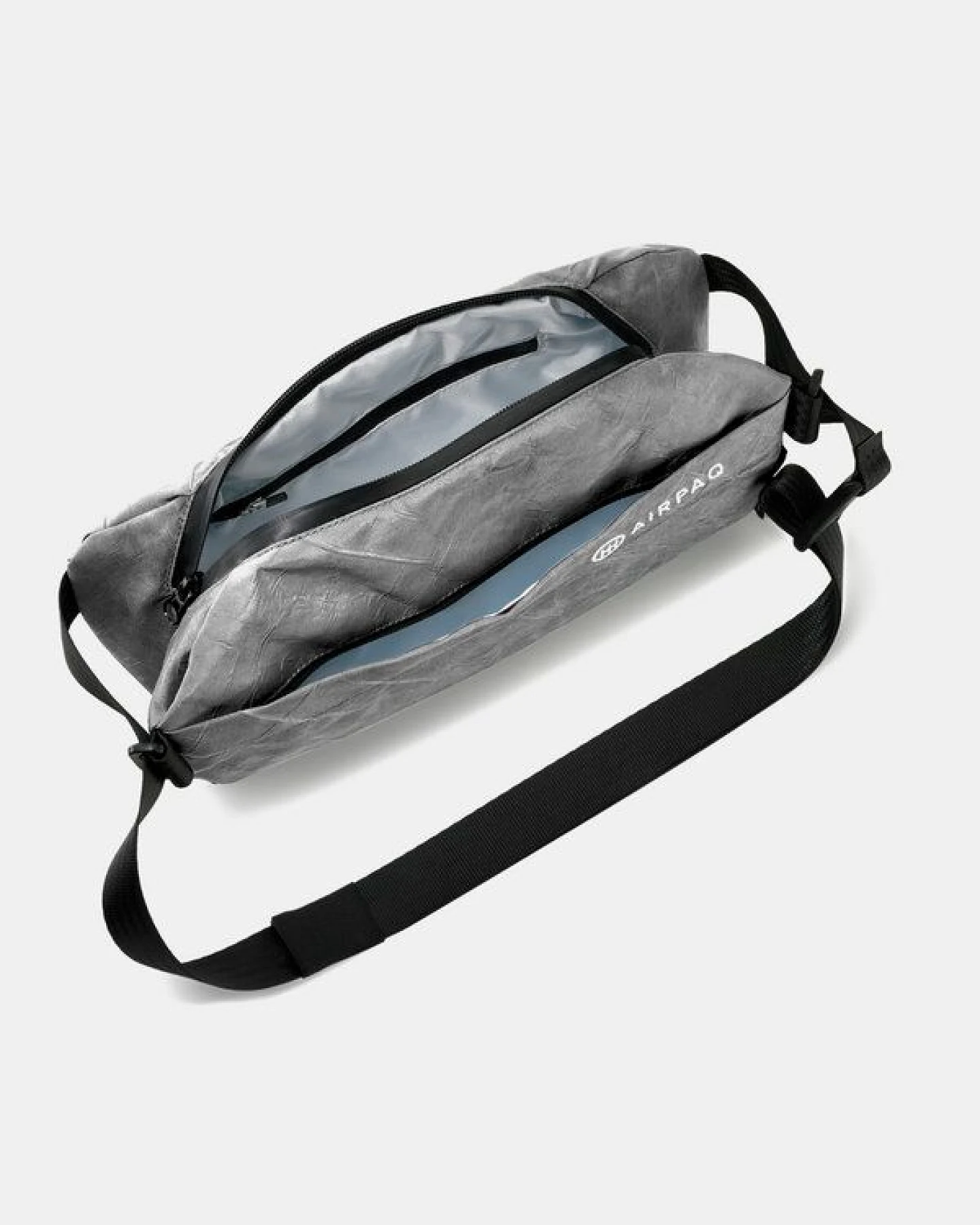 Airpaq Große Bauchtasche 'Hip bag' aus Autoschrott – Ansicht 3