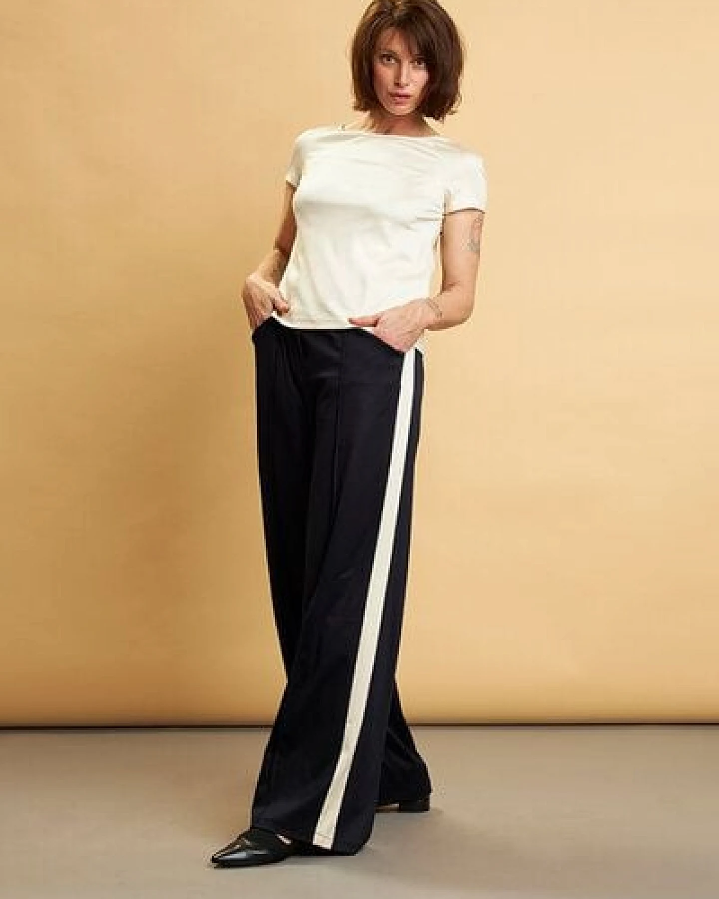 Skrabak Damen T-Shirt aus Bio-Baumwolle "Tom" ivory – Ansicht 2