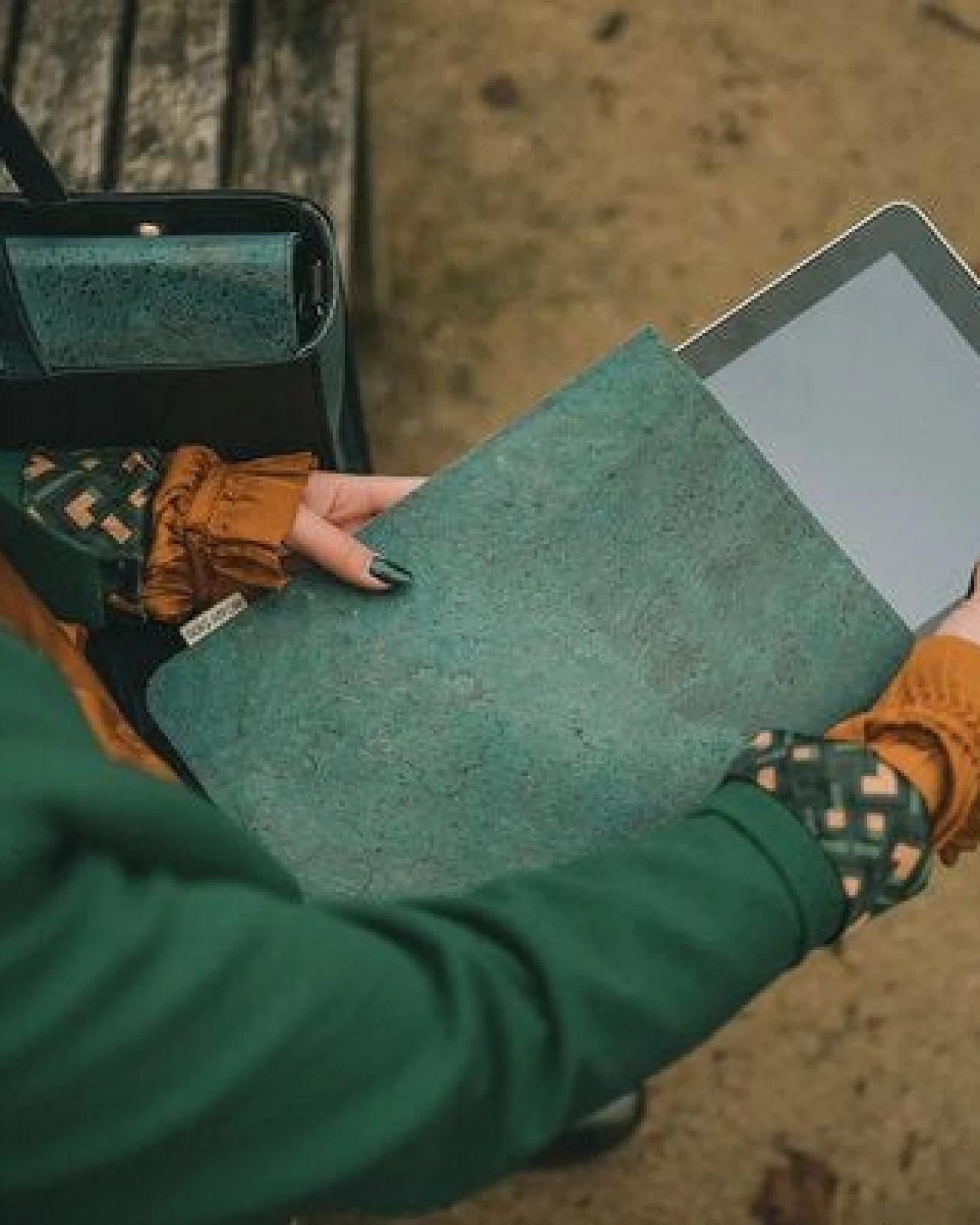 Bag Affair Tablet-Hülle vegan aus CORKonLINEN – Ansicht 4