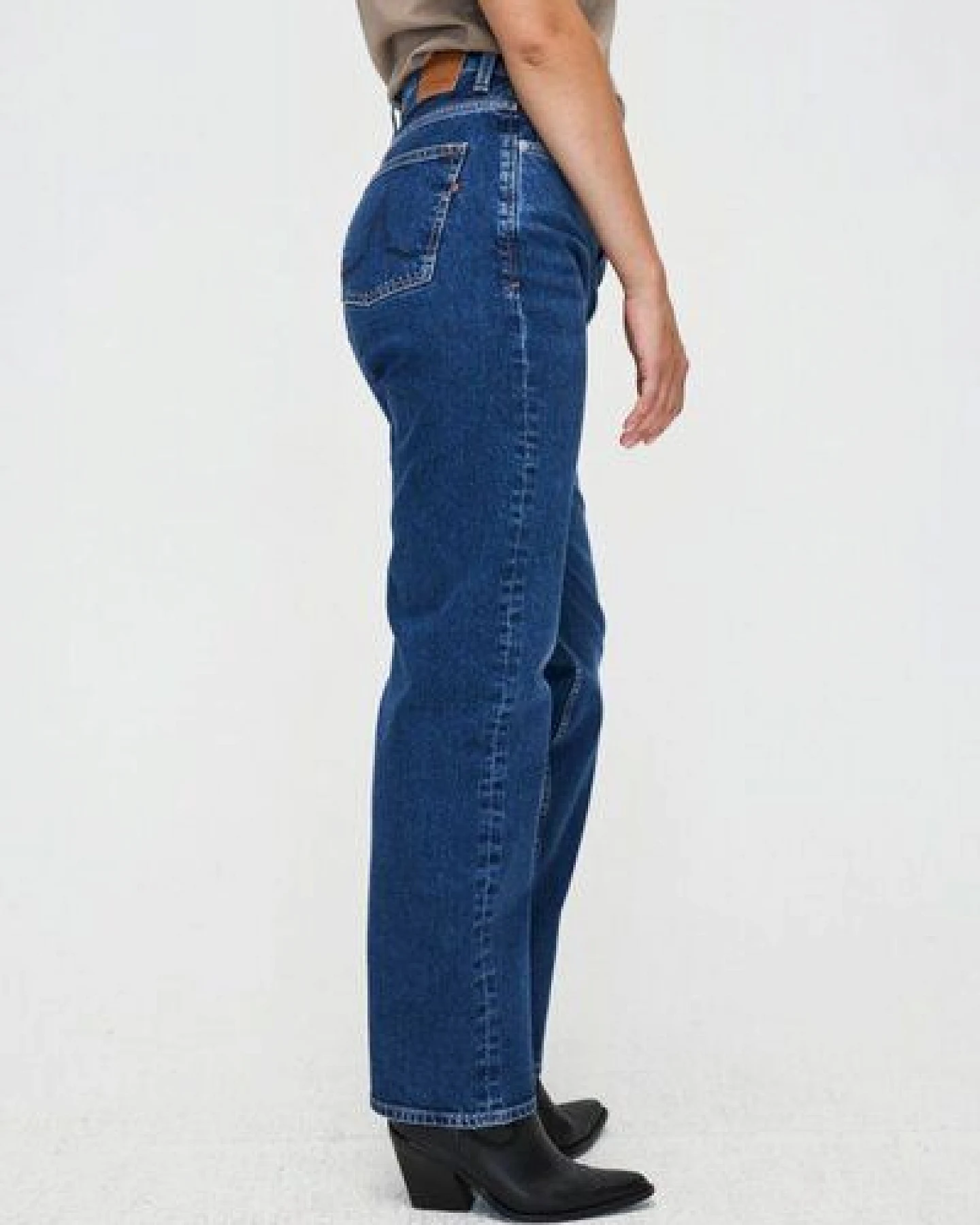 Kuyichi Straight Fit Jeans - Rosa - aus Biobaumwolle – Ansicht 2