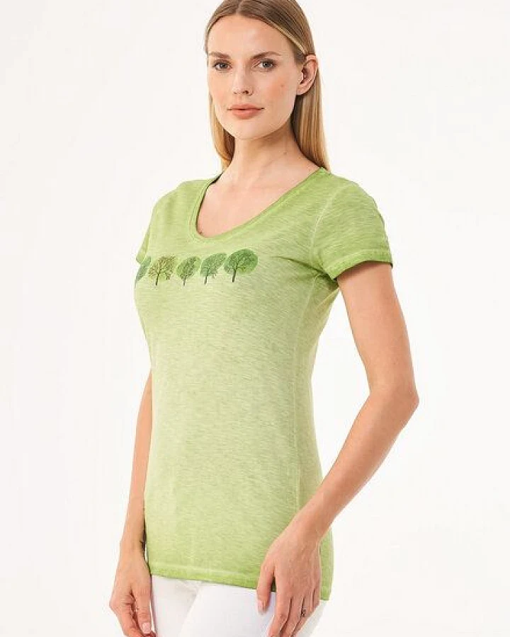 ORGANICATION Cold Pigment Dyed T-Shirt aus Bio-Baumwolle mit Baum-Print
