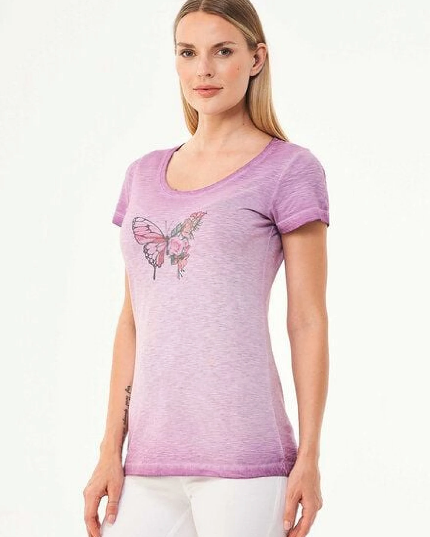 ORGANICATION Cold Pigment Dyed T-Shirt T-Shirt aus Bio-Baumwolle mit Schmetterling-Print – Ansicht 3