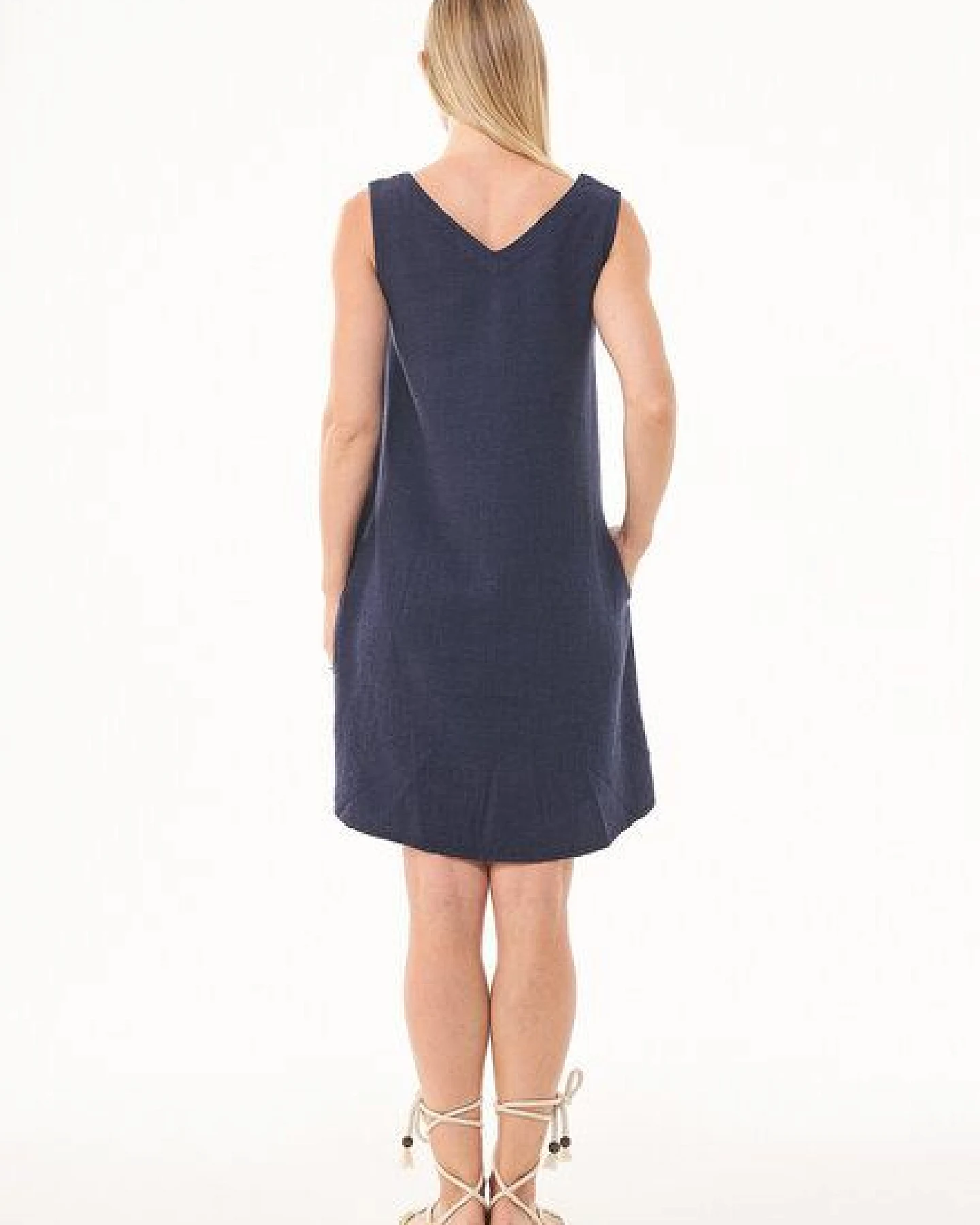 ORGANICATION Kleid aus Bio-Baumwolle und Leinen – Ansicht 4