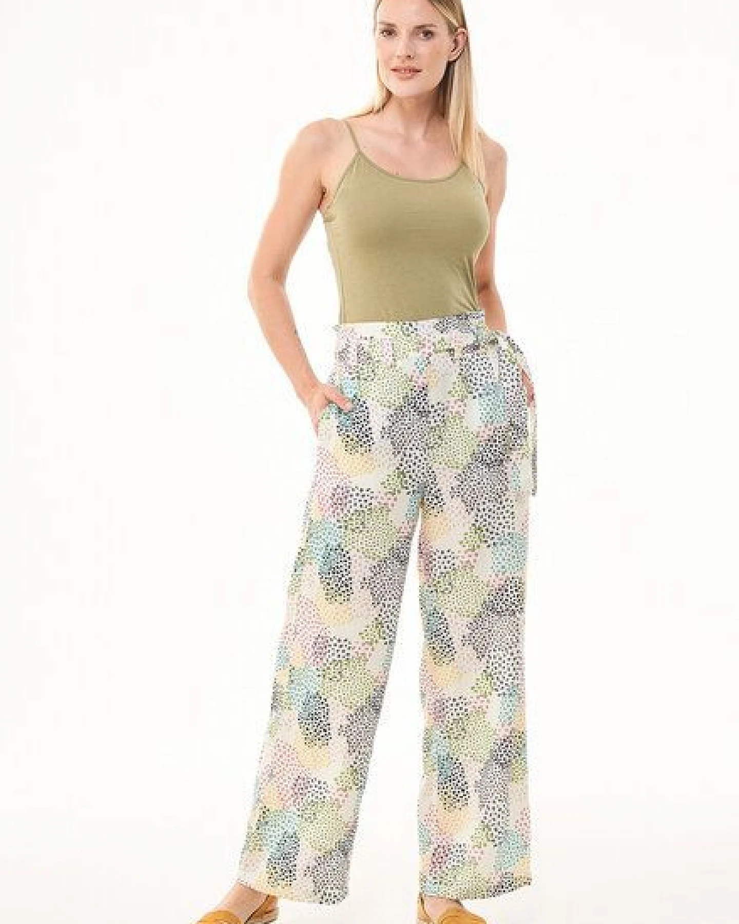 ORGANICATION Hose aus TENCEL Lyocell mit Allover-Print – Ansicht 2