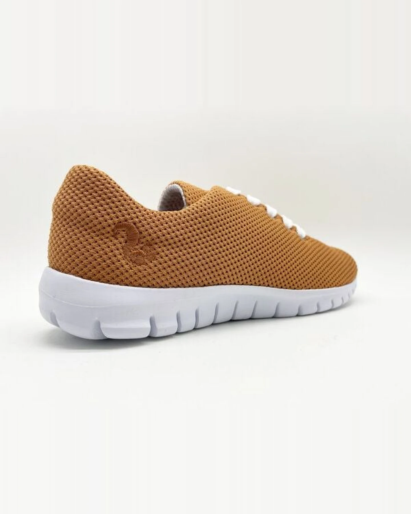 Veganer "thies ® Cornrunner II" aus Mais und recycelten Flaschen, ultraflexibel und leicht – Ansicht 4