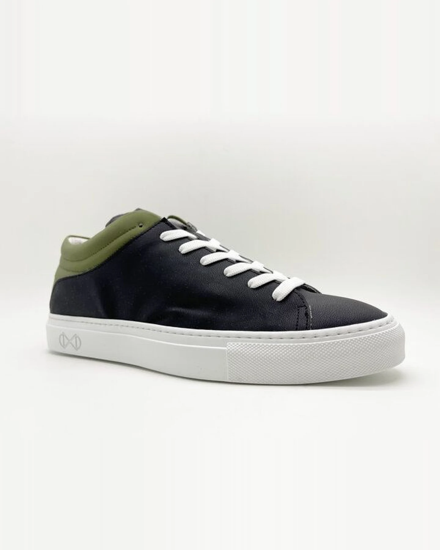 Veganer Sneaker "nat-2 Sleek Low Fruits" aus upcycled Orangen- und Kaktusresten – Ansicht 2