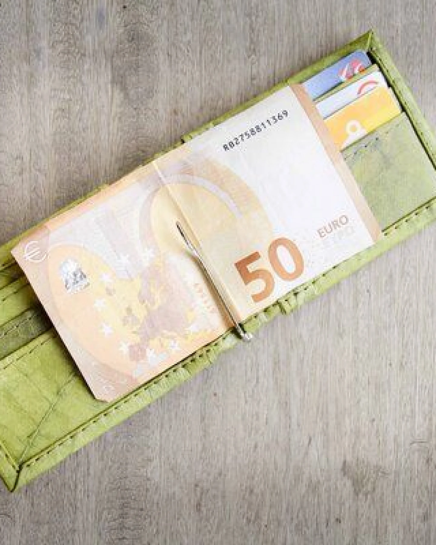 BY COPALA Portemonnaie mit Clip aus laminierten Blättern in grün, 1-fach gefaltet – Ansicht 2