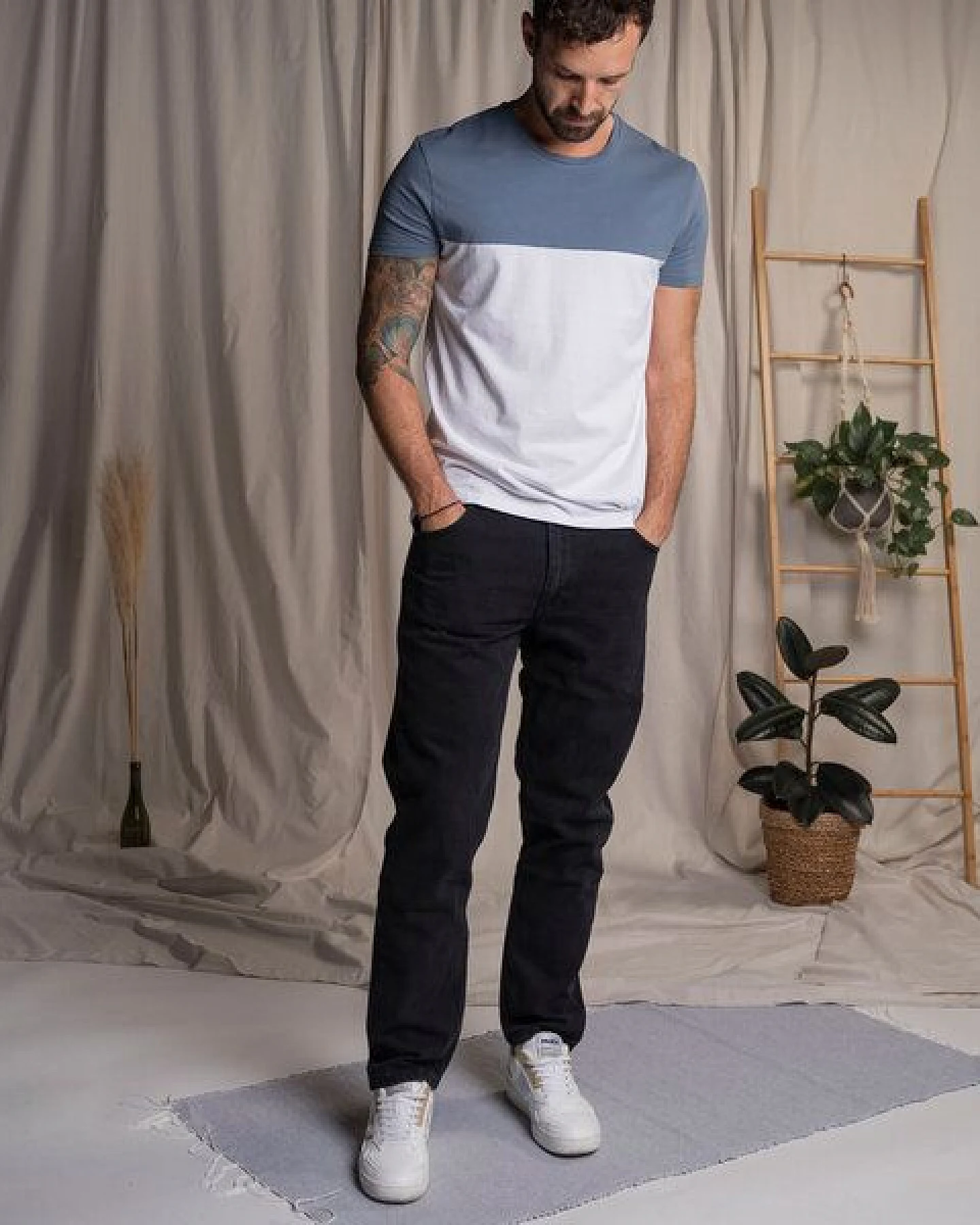 Vresh Clothing Valco - Regular Jeans aus Biobaumwoll-Mix – Ansicht 4
