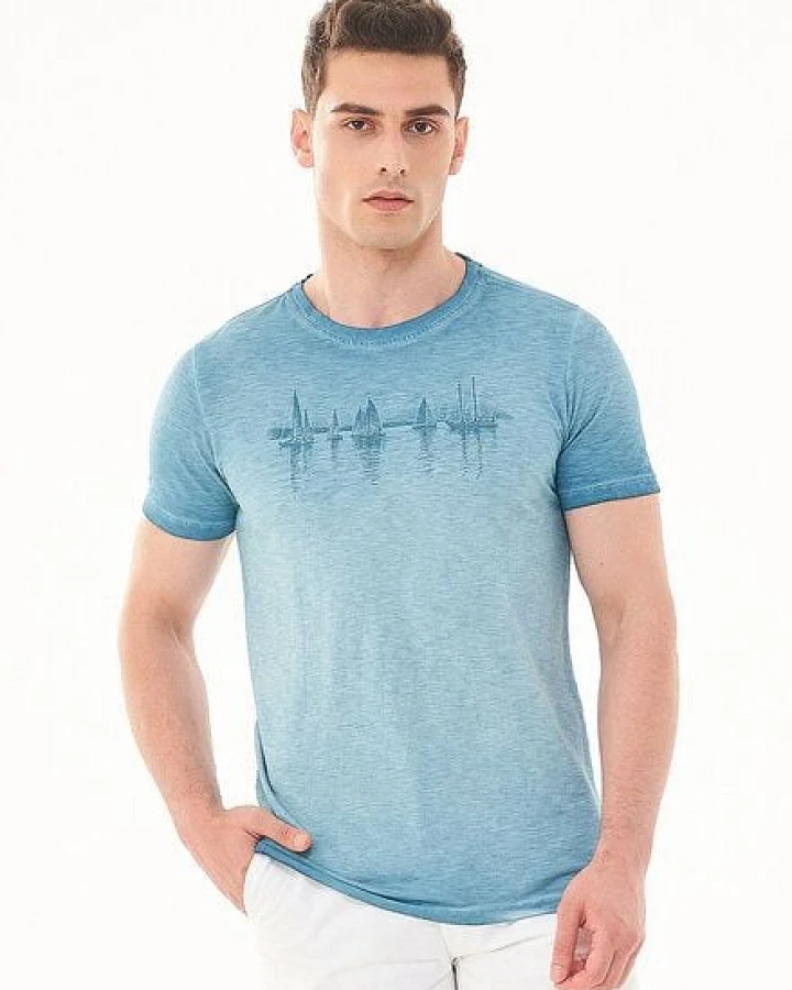 ORGANICATION Cold Pigment Dyed T-Shirt aus Bio-Baumwolle mit Print