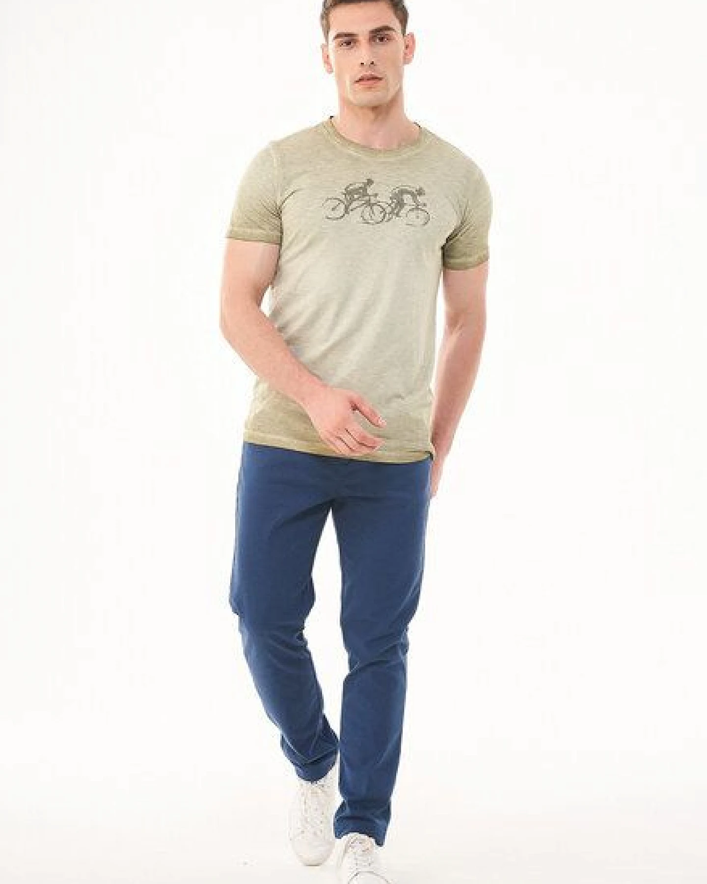 ORGANICATION Cold Pigment Dyed T-Shirt aus Bio-Baumwolle mit Print – Ansicht 2