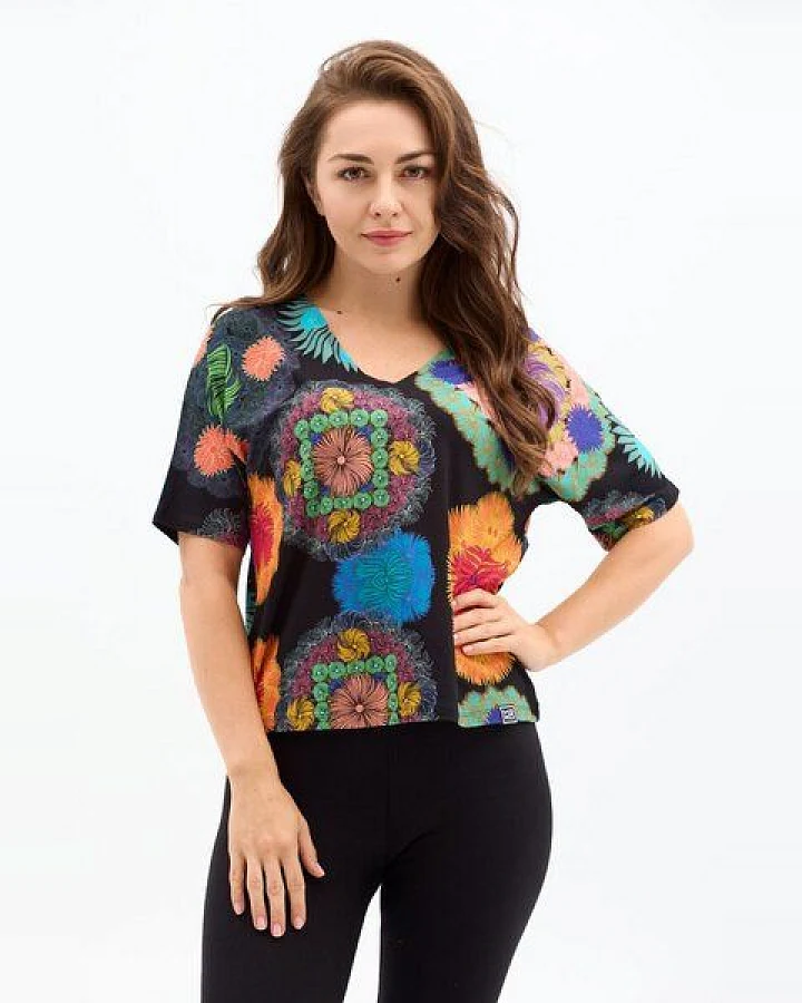 KOKOworld Bluse Soso Be My Valentine Damen – Oversize T-Shirt mit V-Ausschnitt & Ellbogenärmel – aus nachhaltiger Viskose – perfekt für Yoga, Pilates & Alltag – fair in der EU produziert