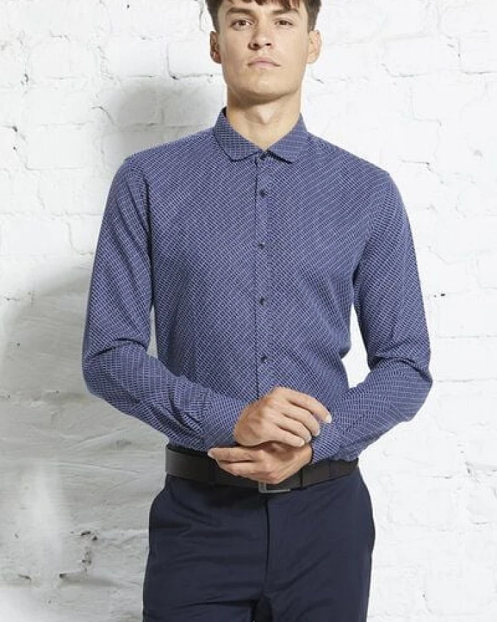 Wunderwerk Herrenhemd aus Bio-Baumwolle "Fancy graphic shark collar"