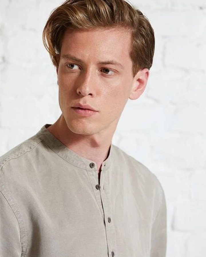 Wunderwerk Herrenhemd ohne Kragen aus Lyocell (TENCEL) & Leinen