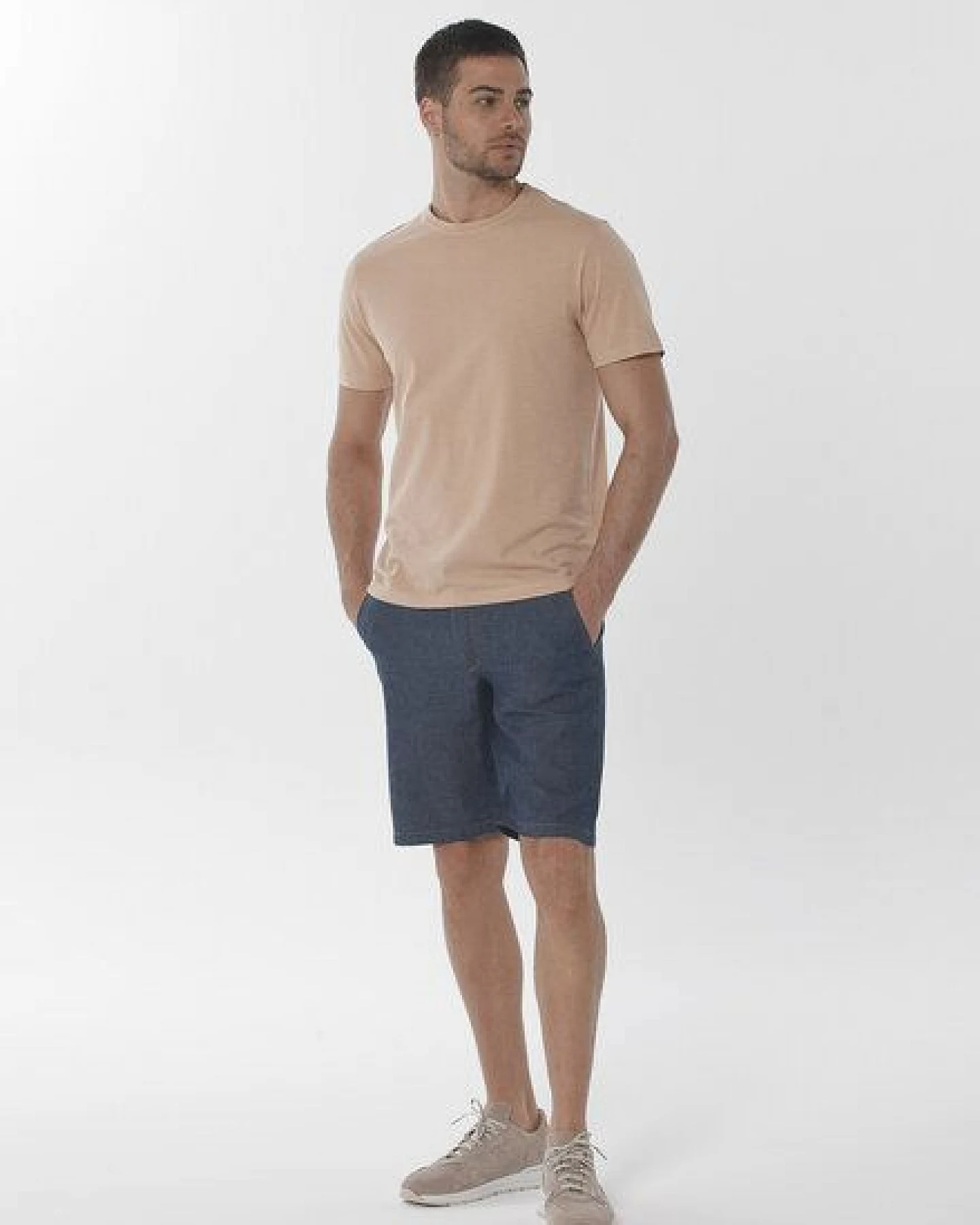 ORGANICATION Natural Garment Dyed T-Shirt aus Bio-Baumwolle – Ansicht 2