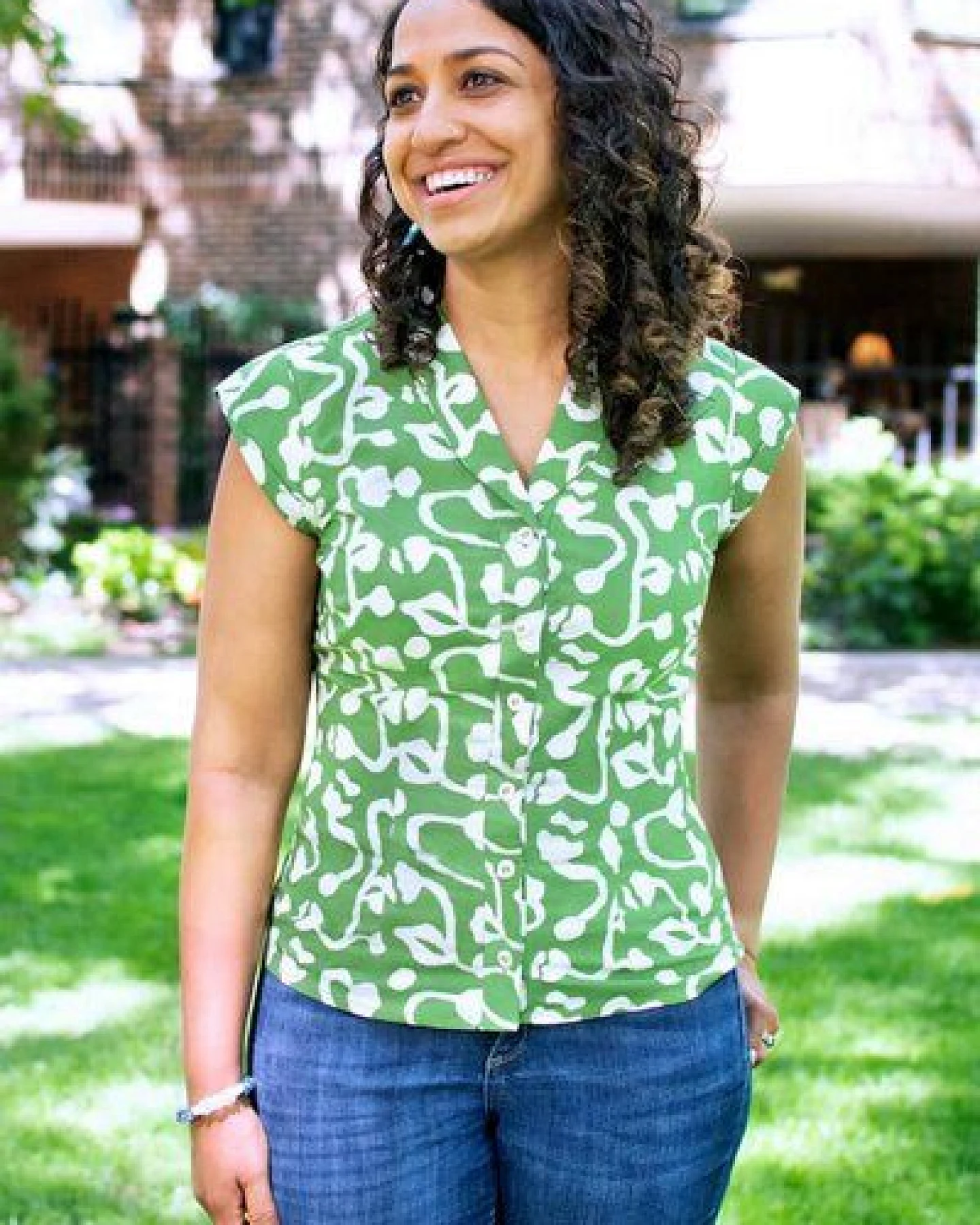 Global Mamas Bio Bluse - RETRO - Forage – Ansicht 2