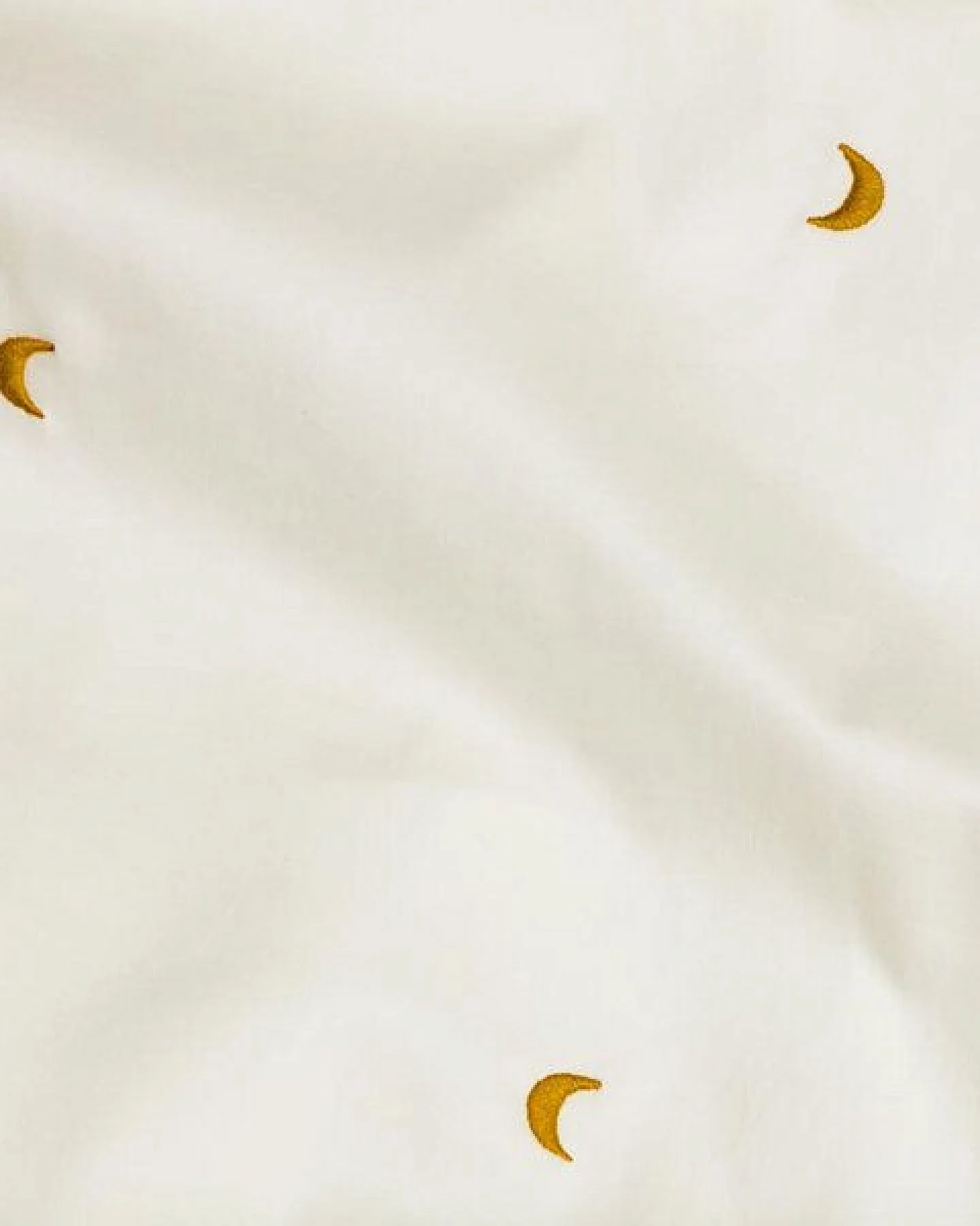Kinderbettwäsche Warm White/Ochre Moon "Yumeko" aus Bio-Baumwollsatin – Ansicht 3