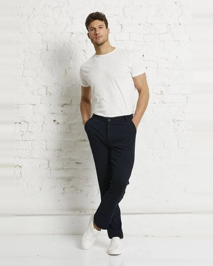 Wunderwerk Herrenhose aus Bio-Baumwolle "Robin wellness chino"