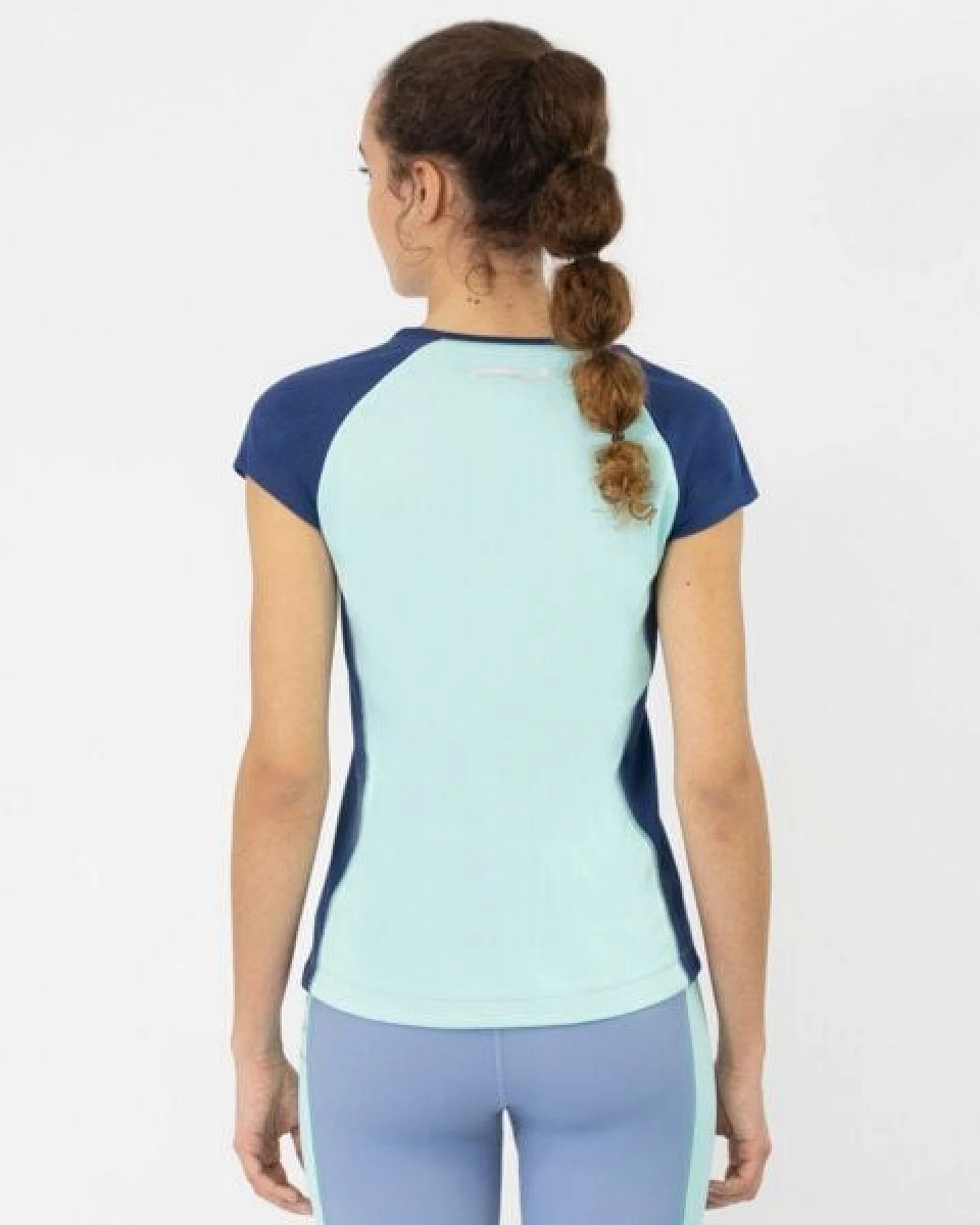 TAO Sportswear Atmungsaktives Damen Laufshirt Muriel – Ansicht 3