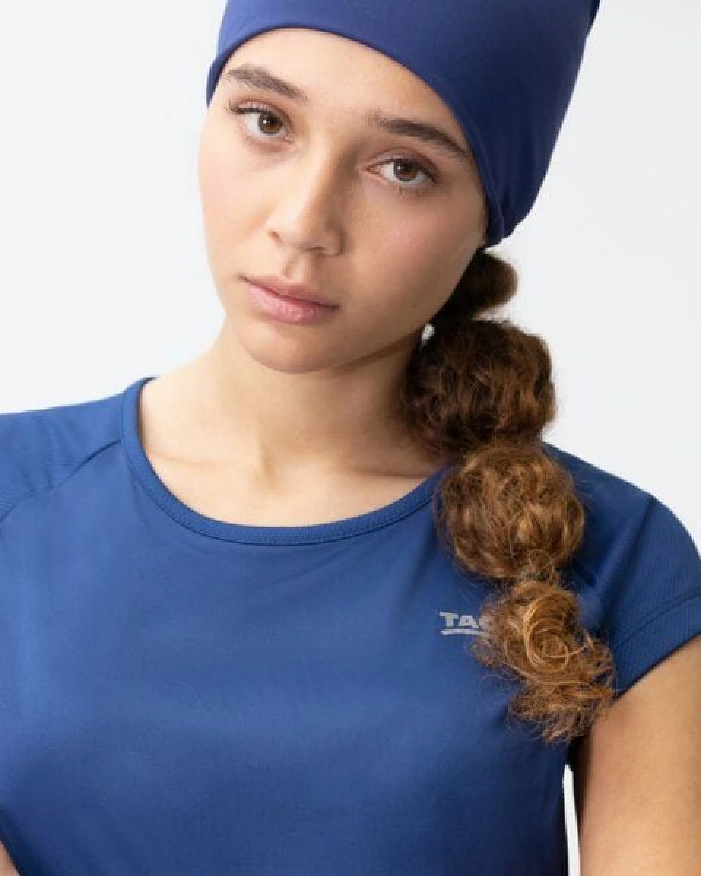 TAO Sportswear Atmungsaktives Damen Laufshirt Muriel – Ansicht 4
