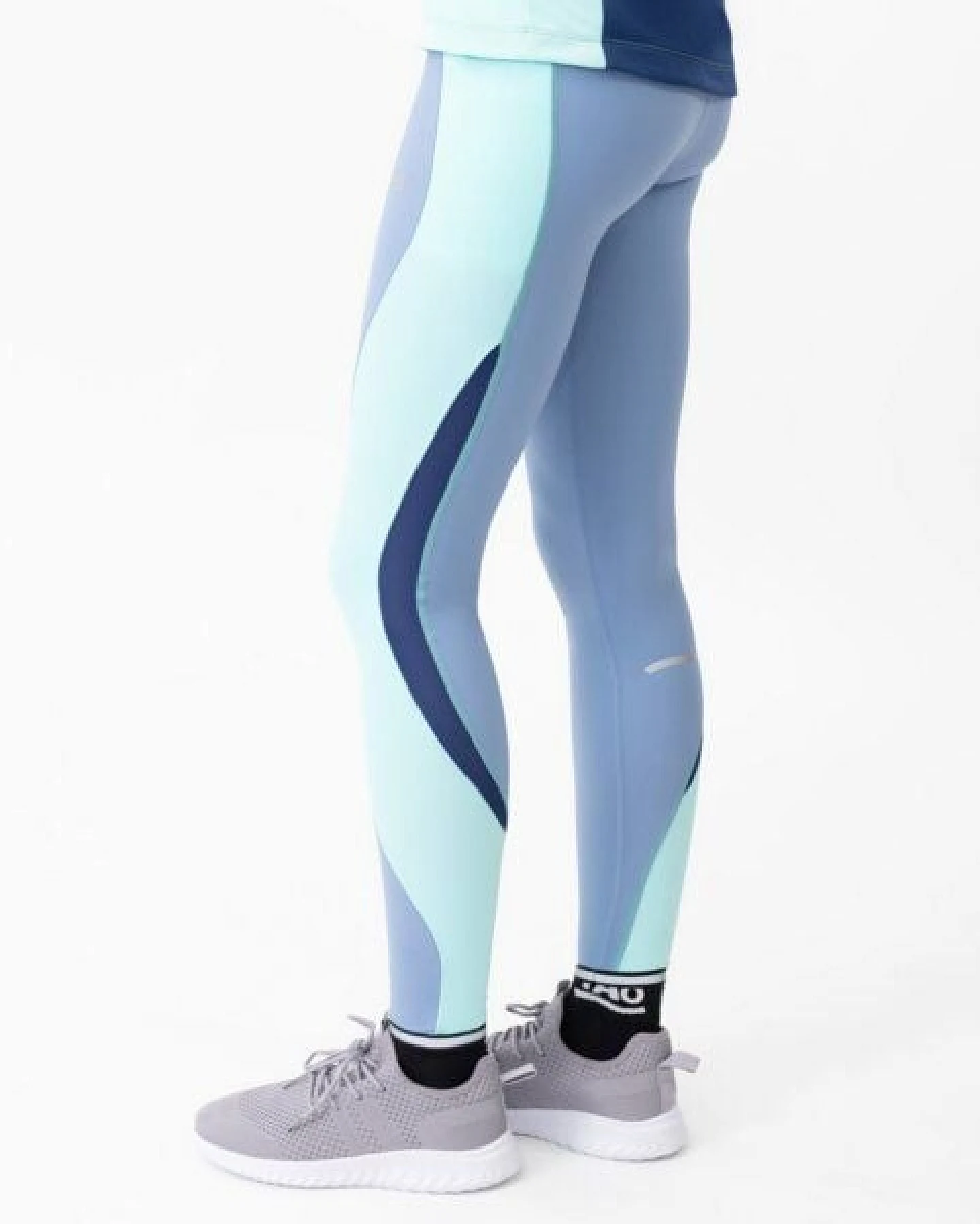 TAO Sportswear Atmungsaktive Damen Lauftight Finola mit Anti-Rutsch-Gummi und UV-Schutz – Ansicht 3