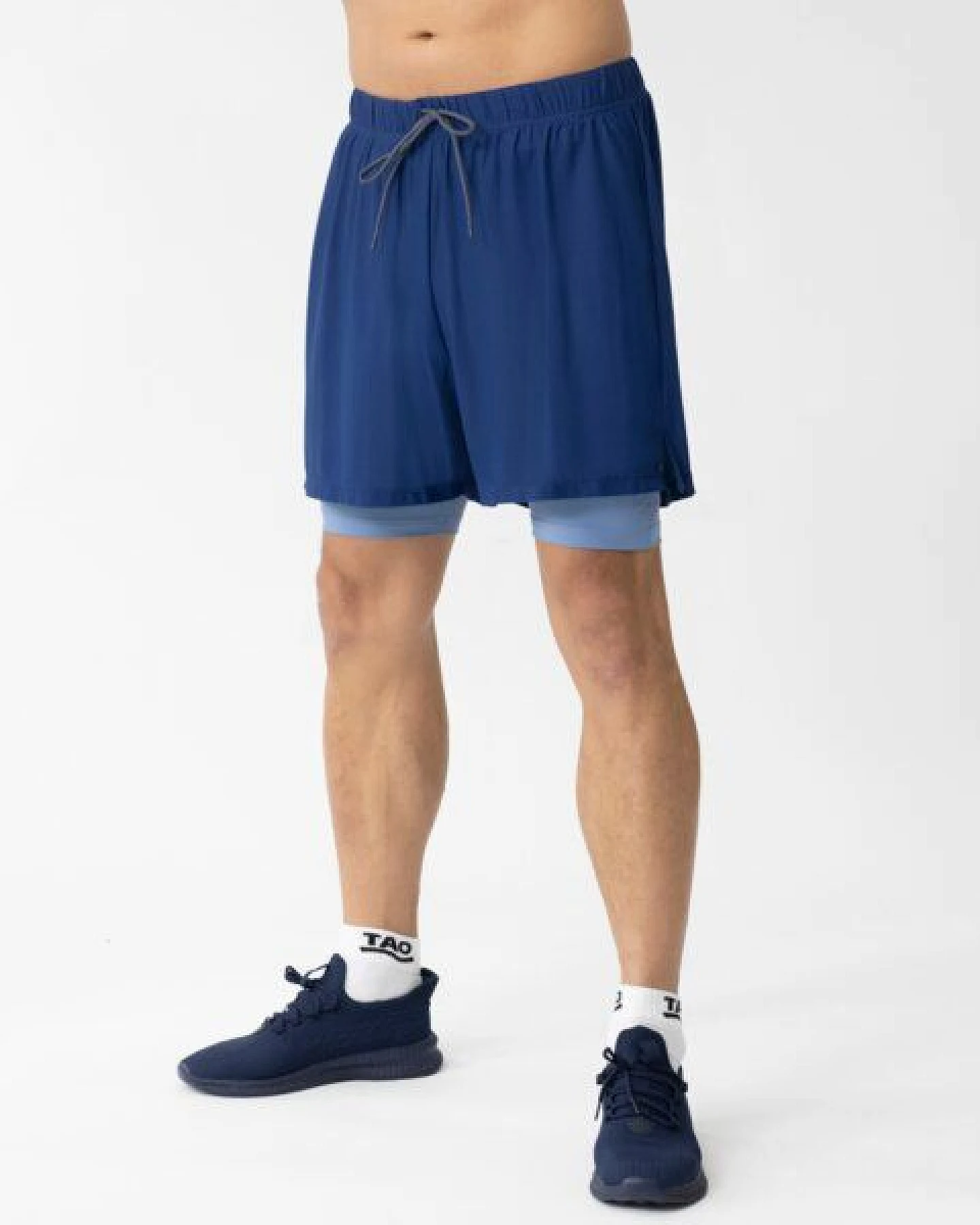 TAO Sportswear Atmungsaktive Herren Laufshort Kaito mit Tight – Ansicht 2